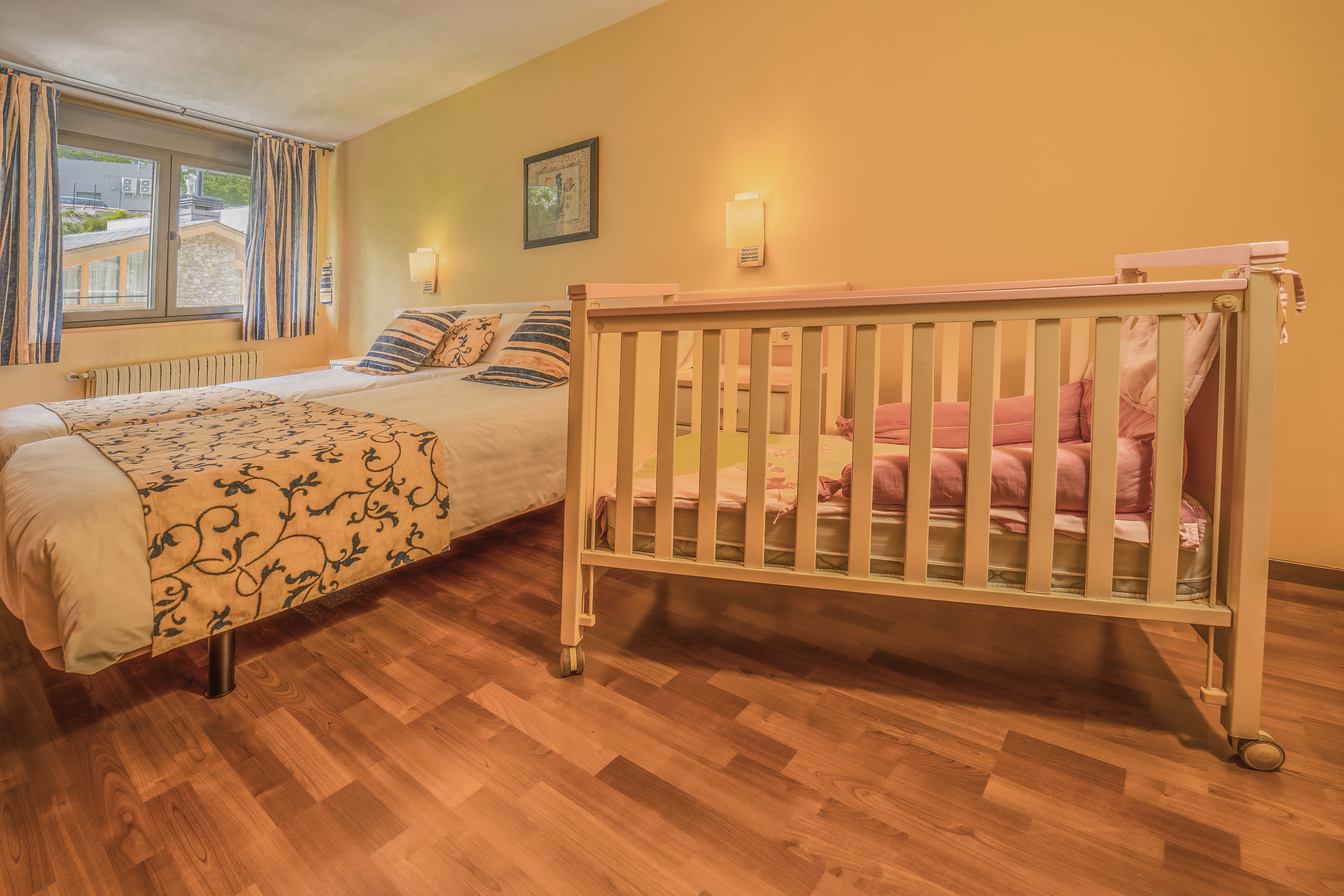 Apartment Capacity 5 Two Bedrooms