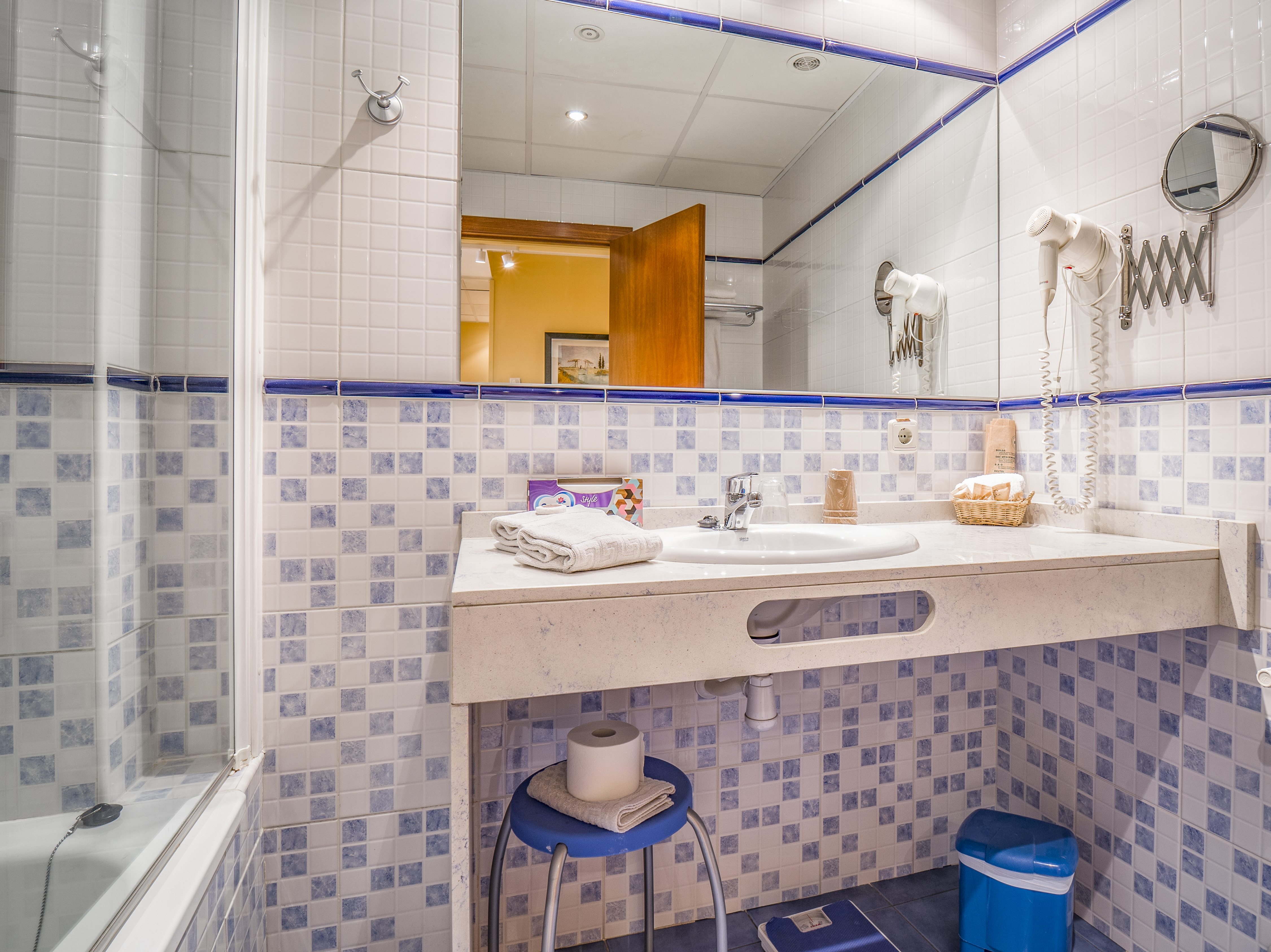 Apartment Two Bedrooms Two Bathrooms