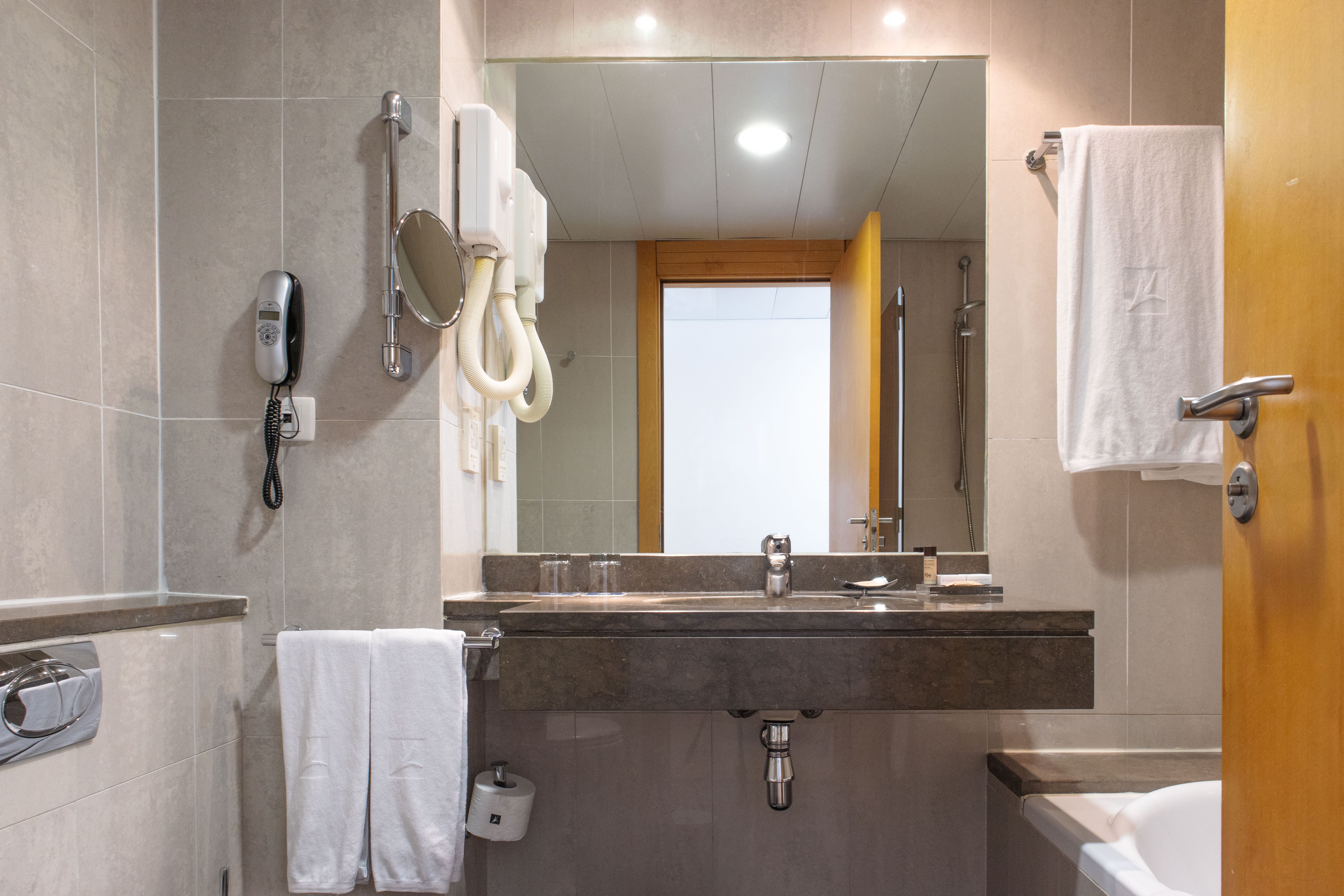 Double or Twin Sea View