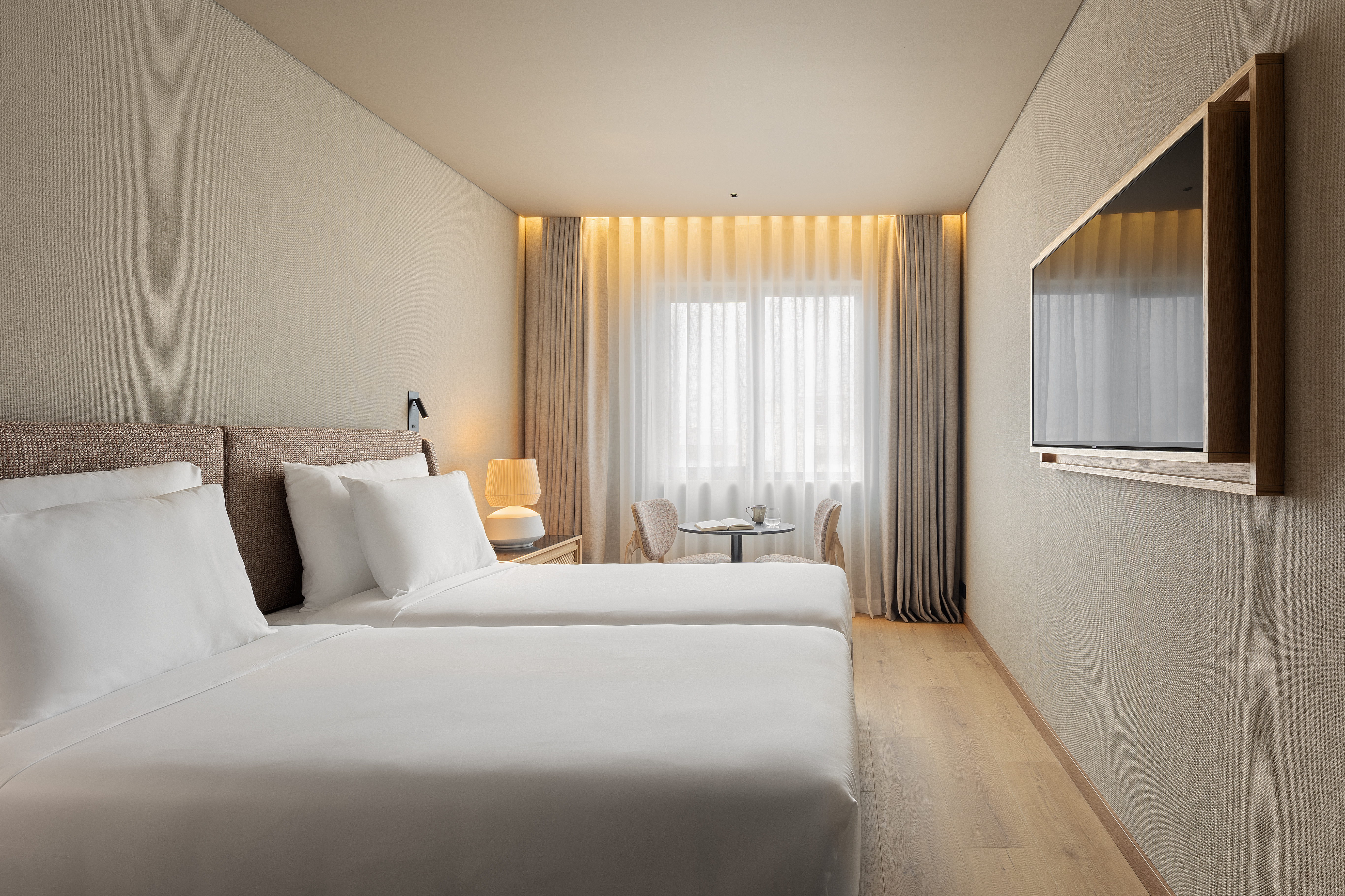 Double or Twin Standard