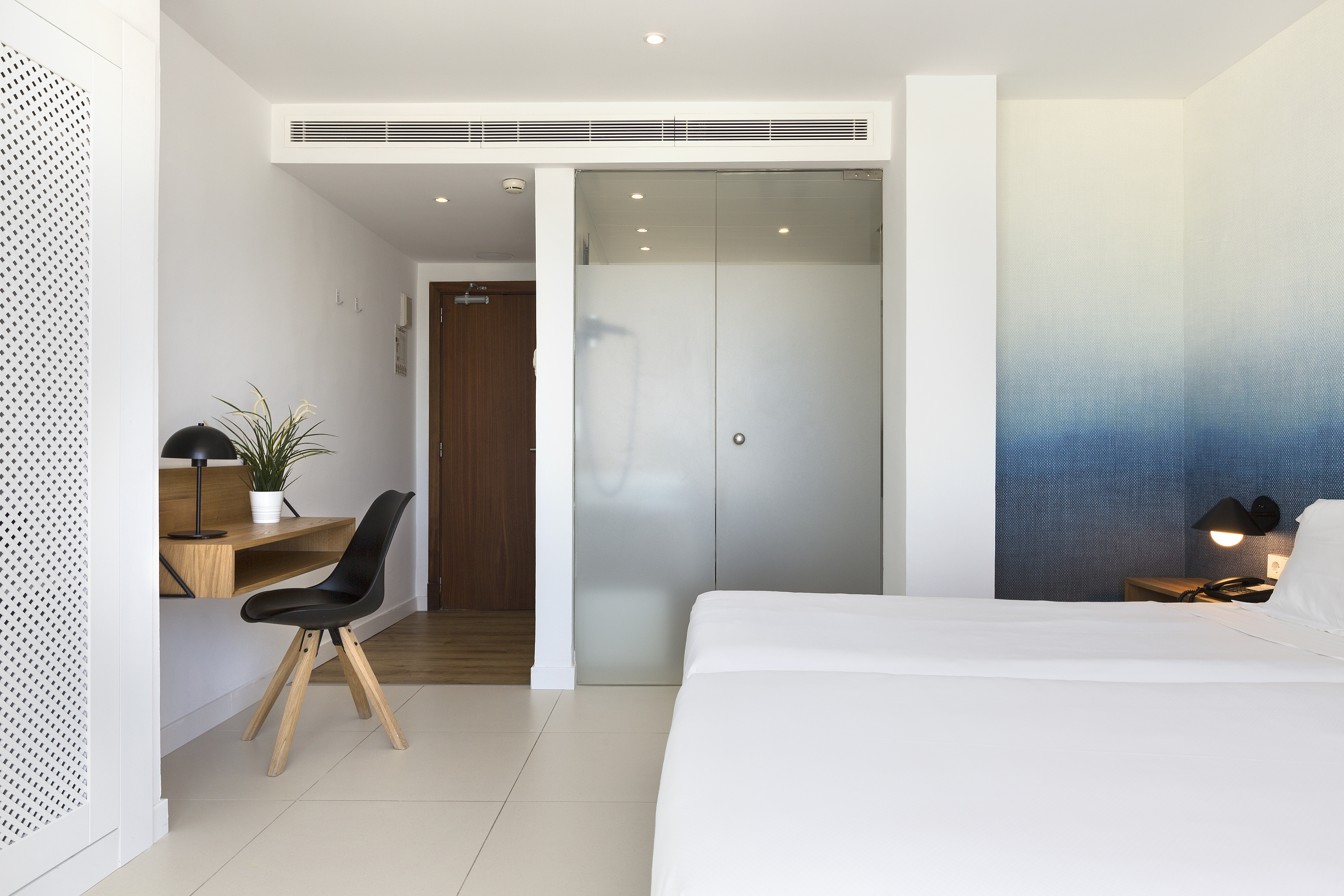 Double or Twin Sea View