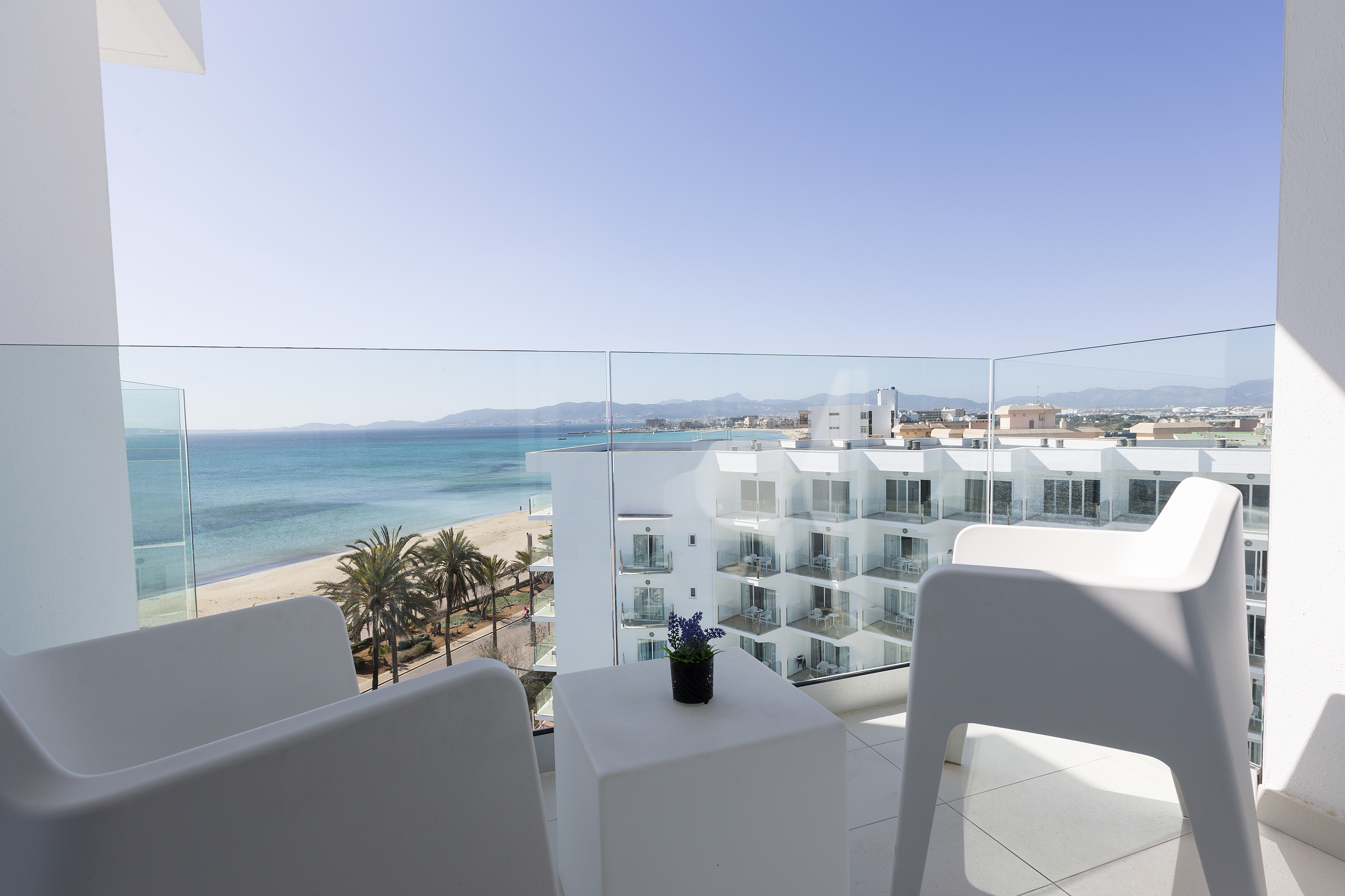 Double or Twin Side Sea View