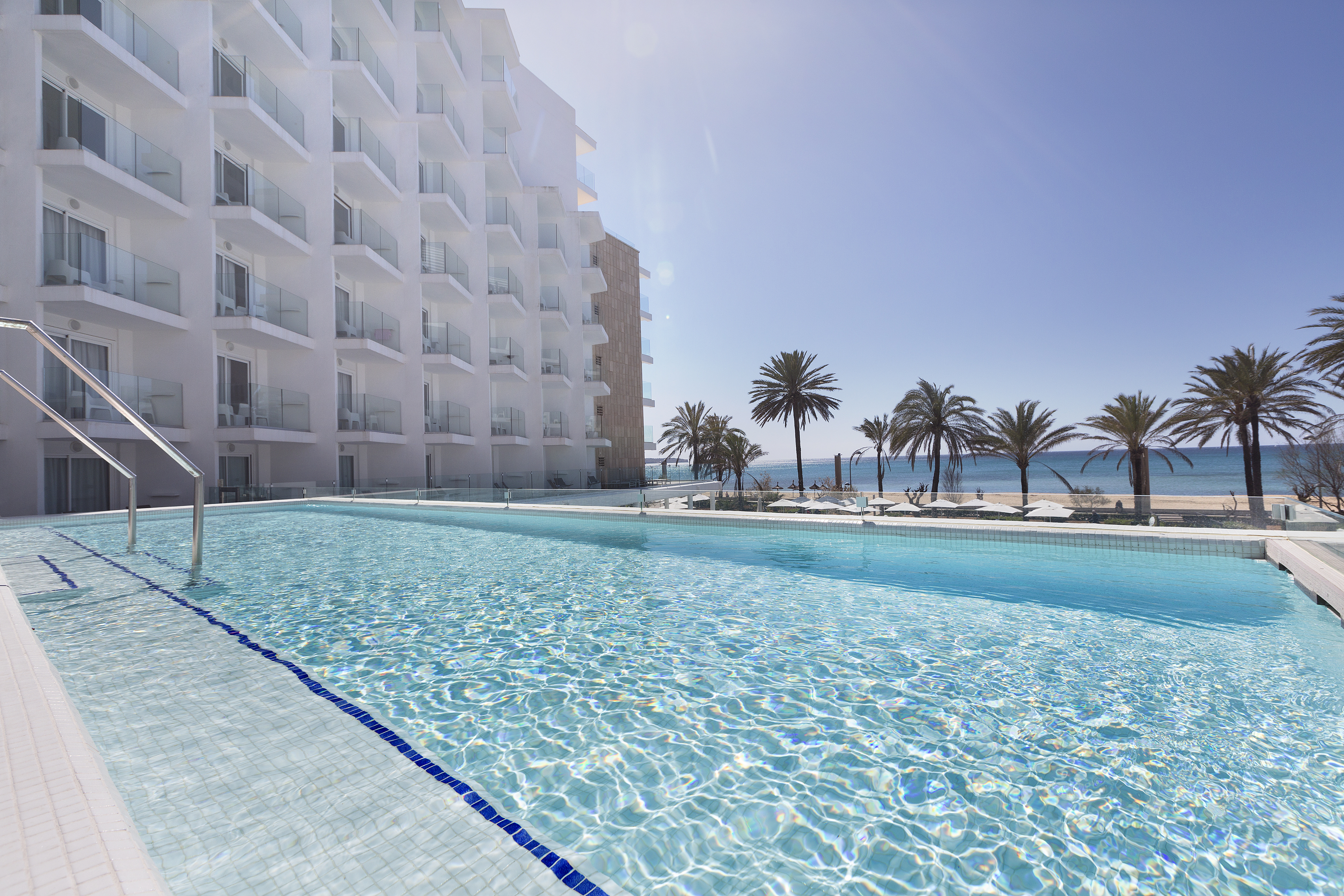 Double or Twin Premium Sea View