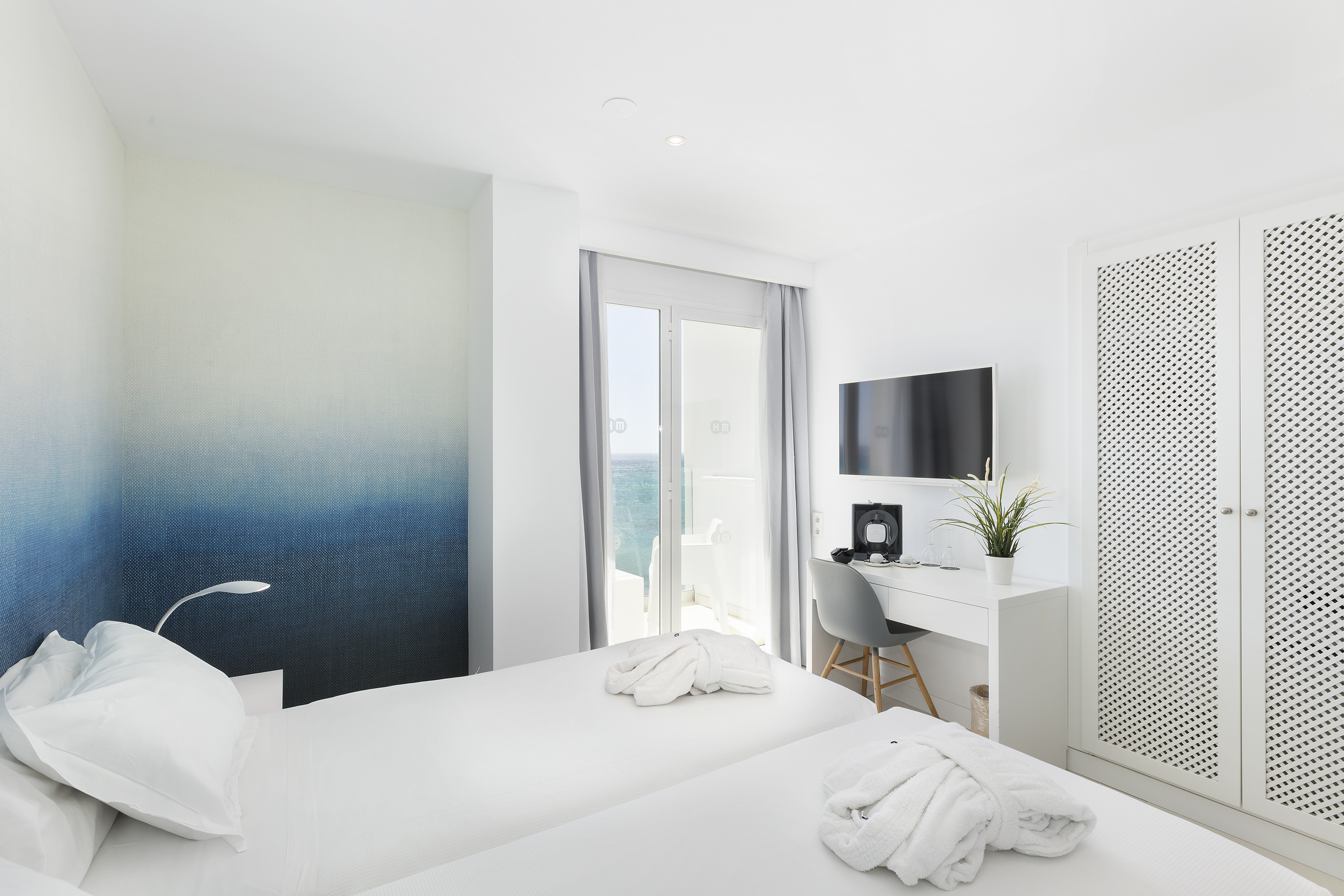 Double or Twin Premium Sea View