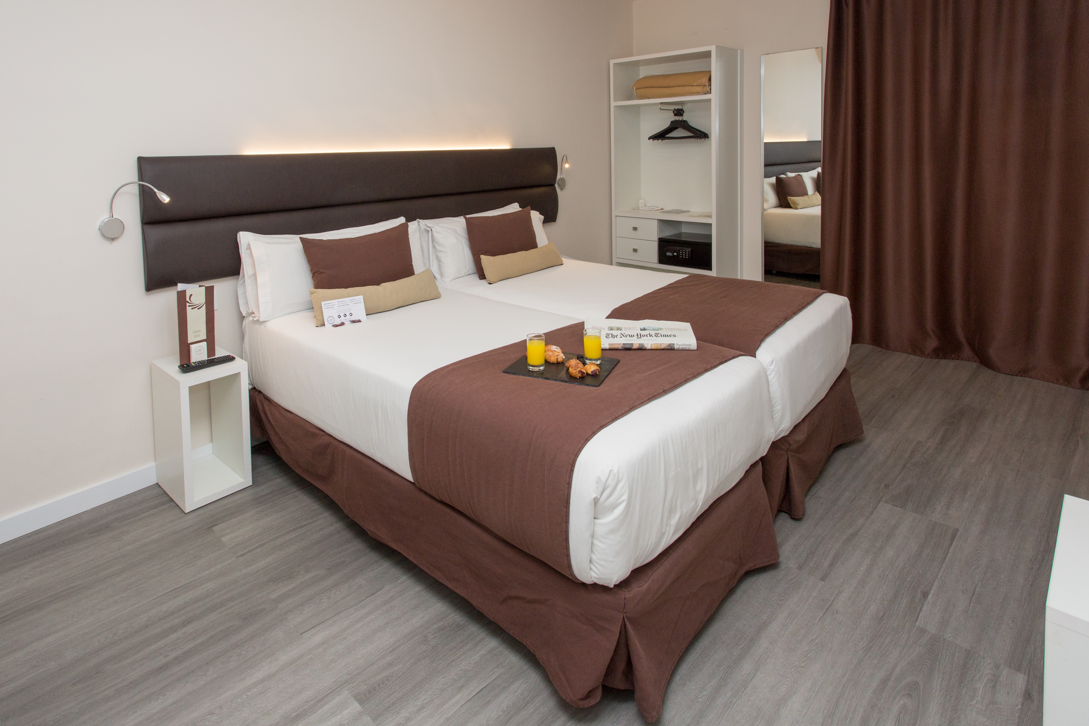 Double or Twin Standard