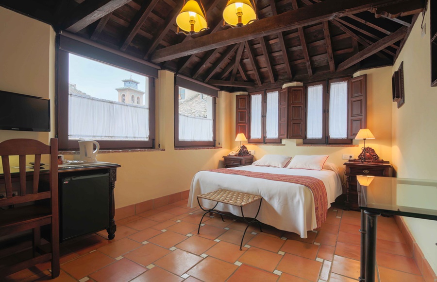 Double or Twin Superior