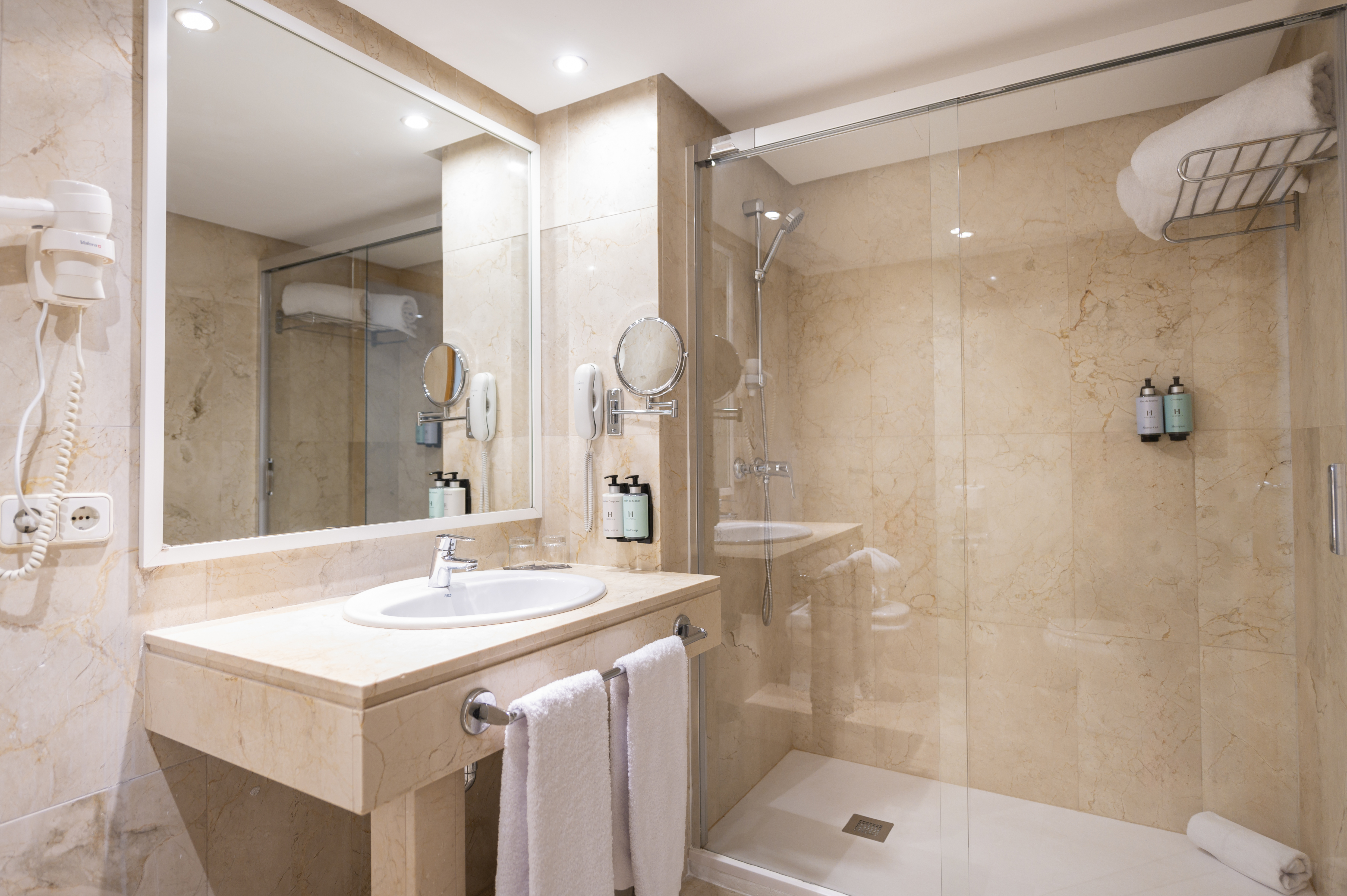 Double or Twin Comfort