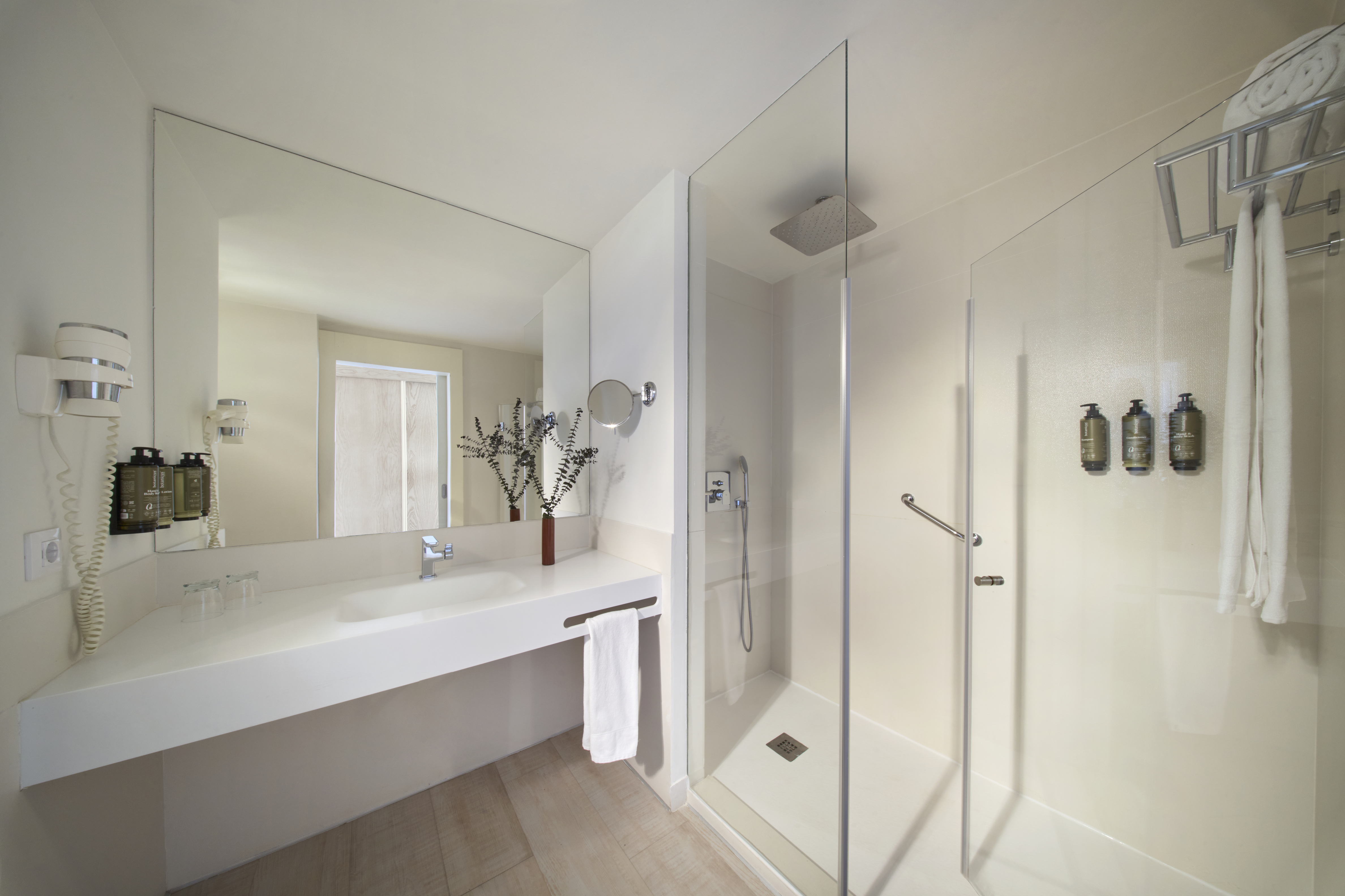 Double or Twin Connecting Room