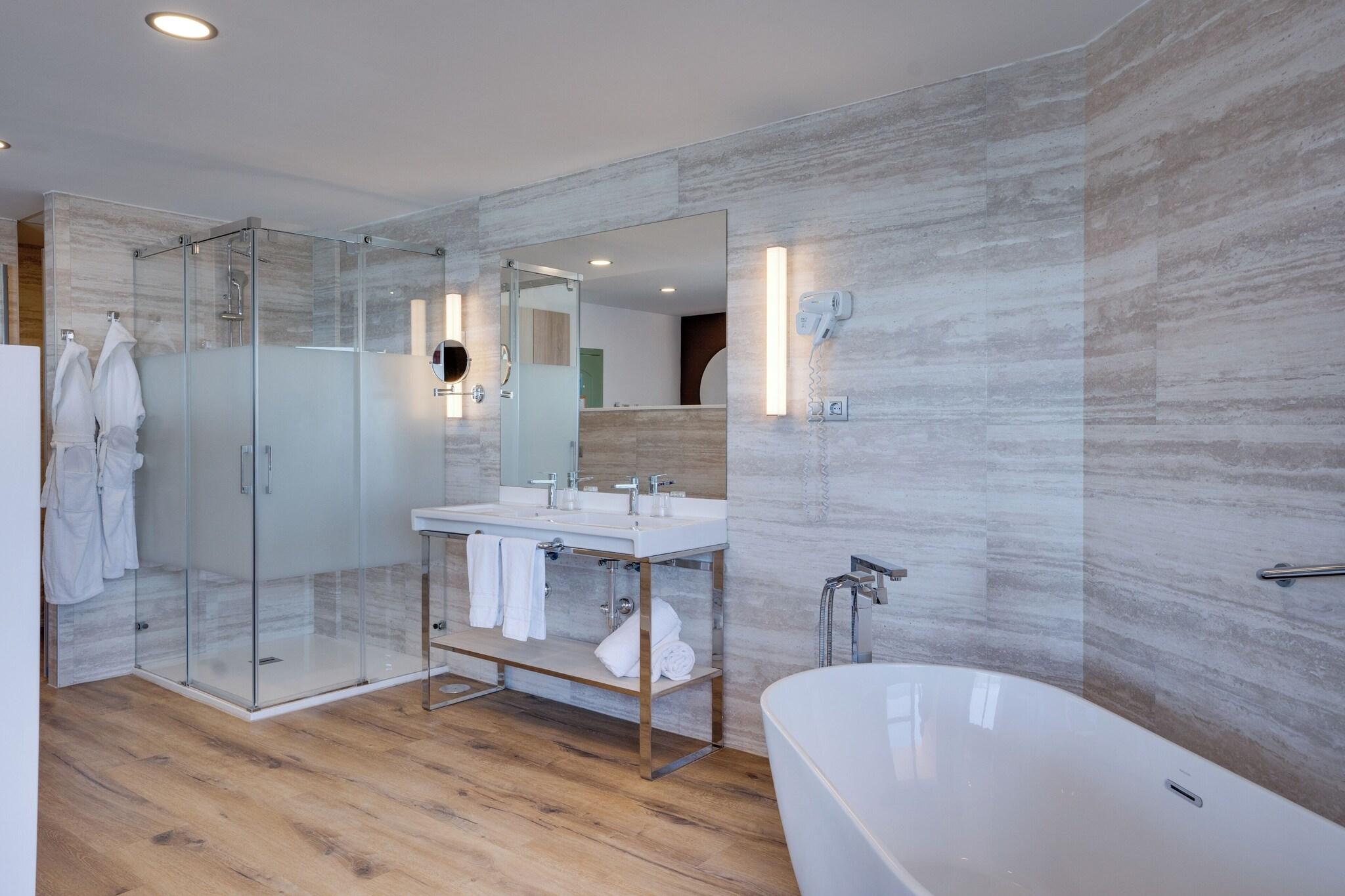 Junior Suite Sea View with Terrace