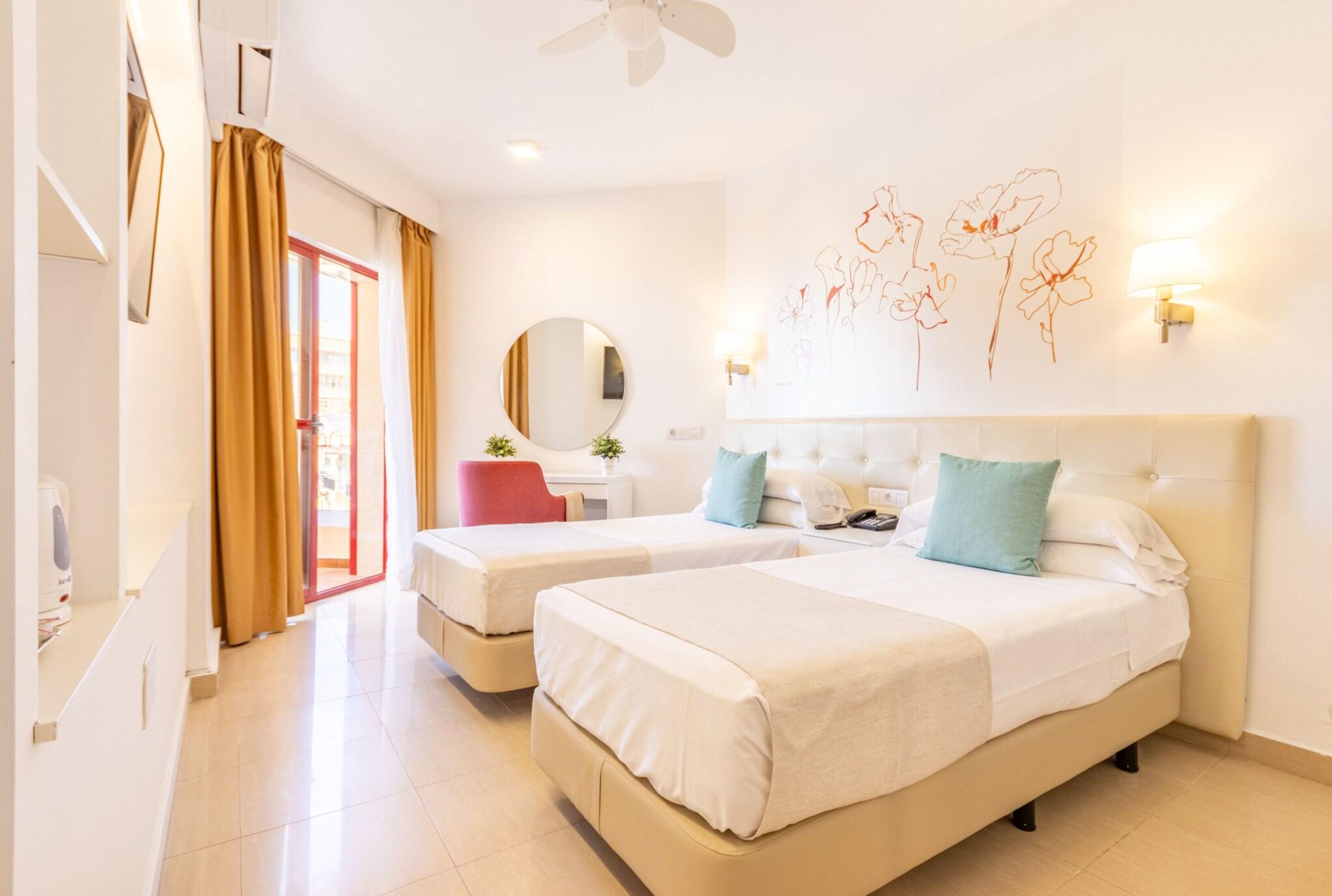 Double or Twin Two Beds