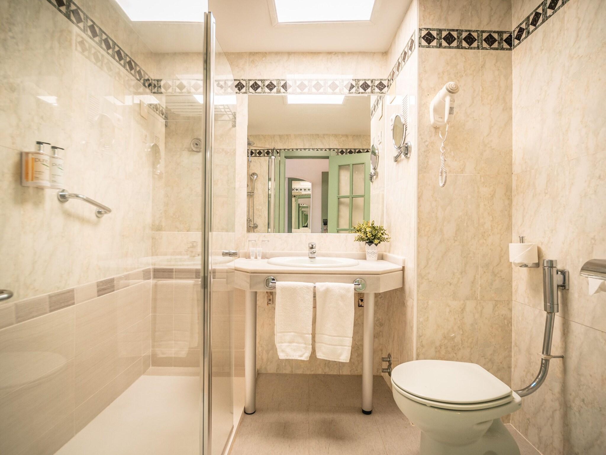 Double or Twin Partial Sea View