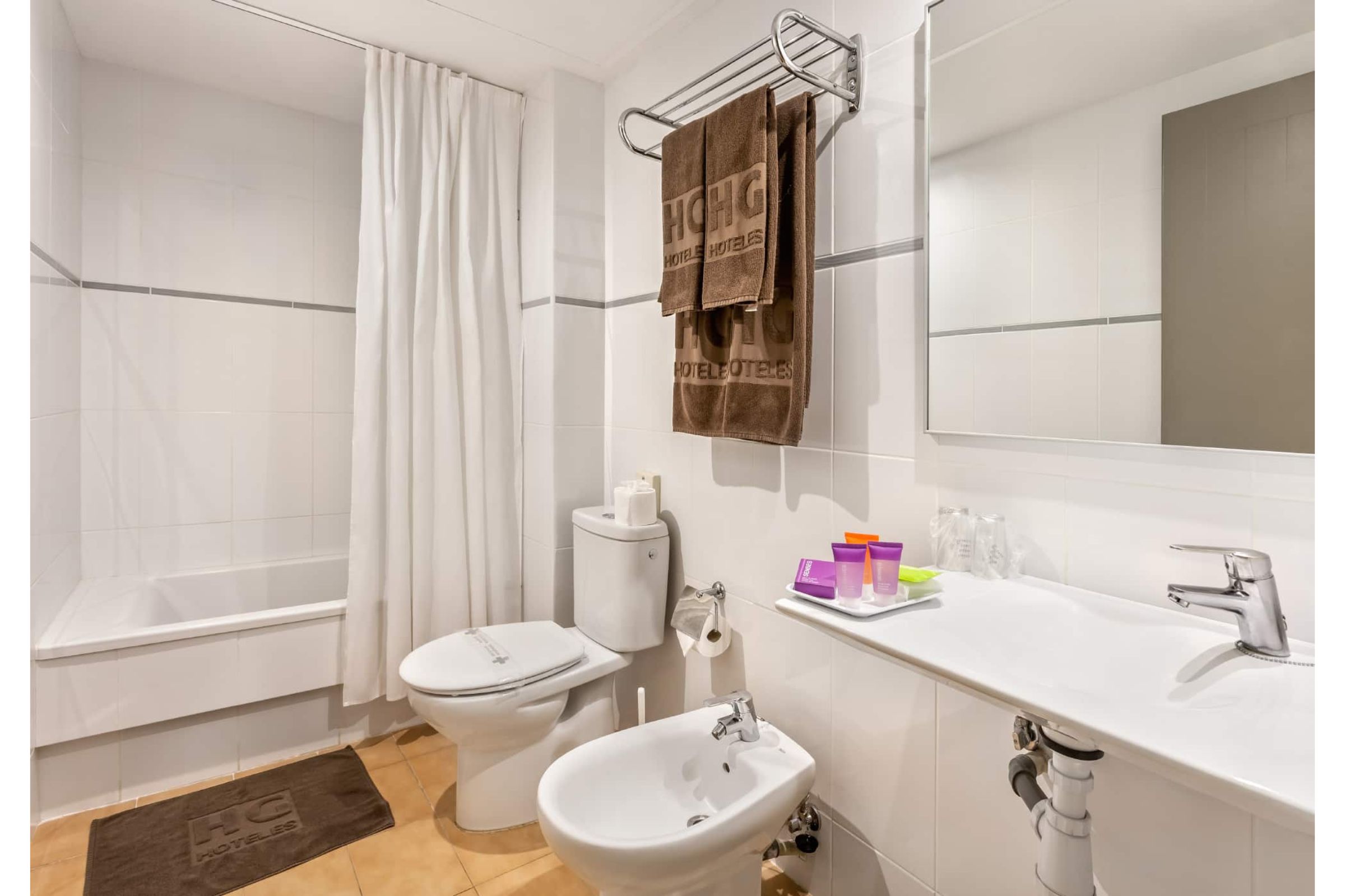 Apartment Capacity 4