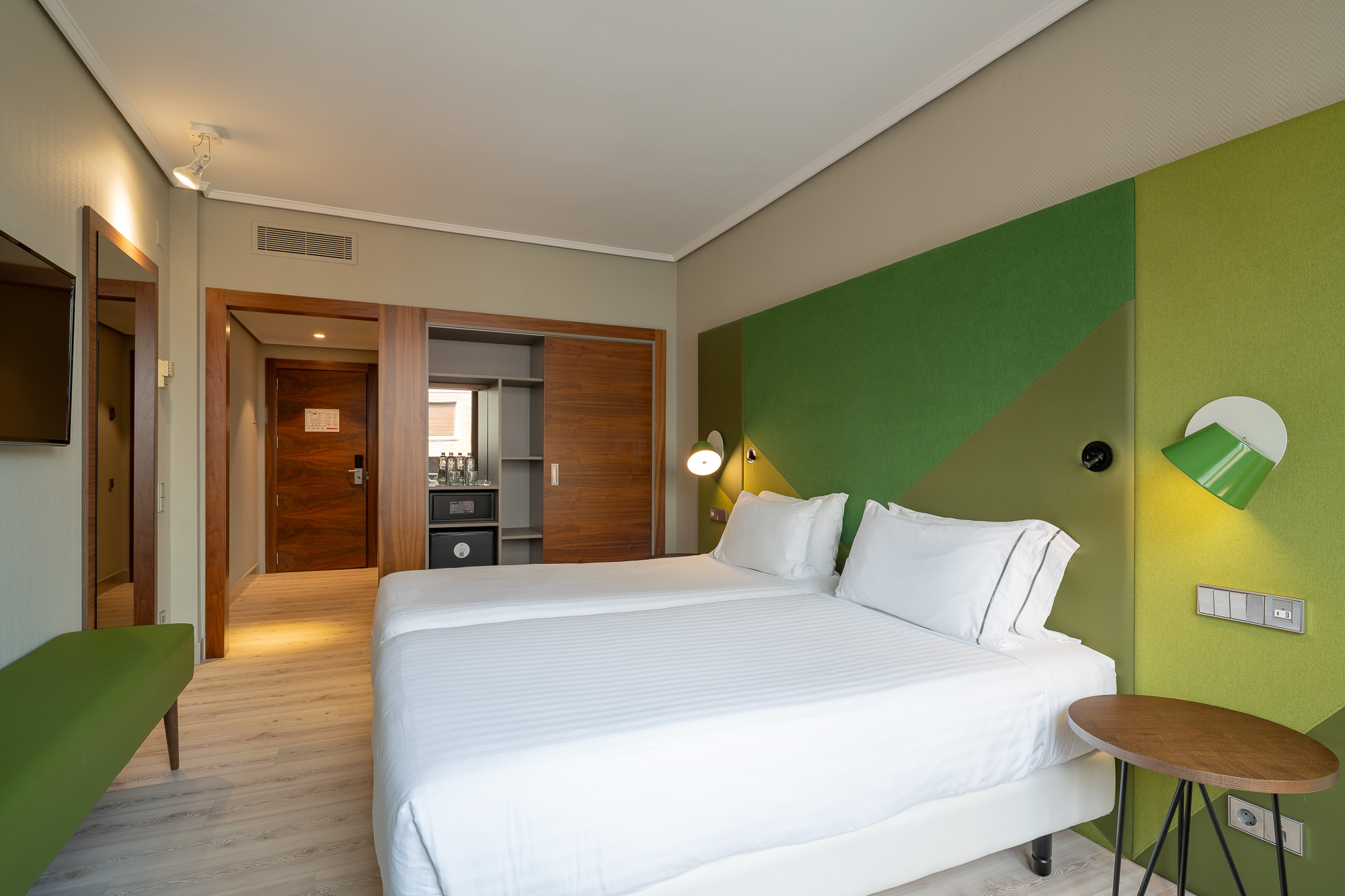 Double or Twin Connecting Room