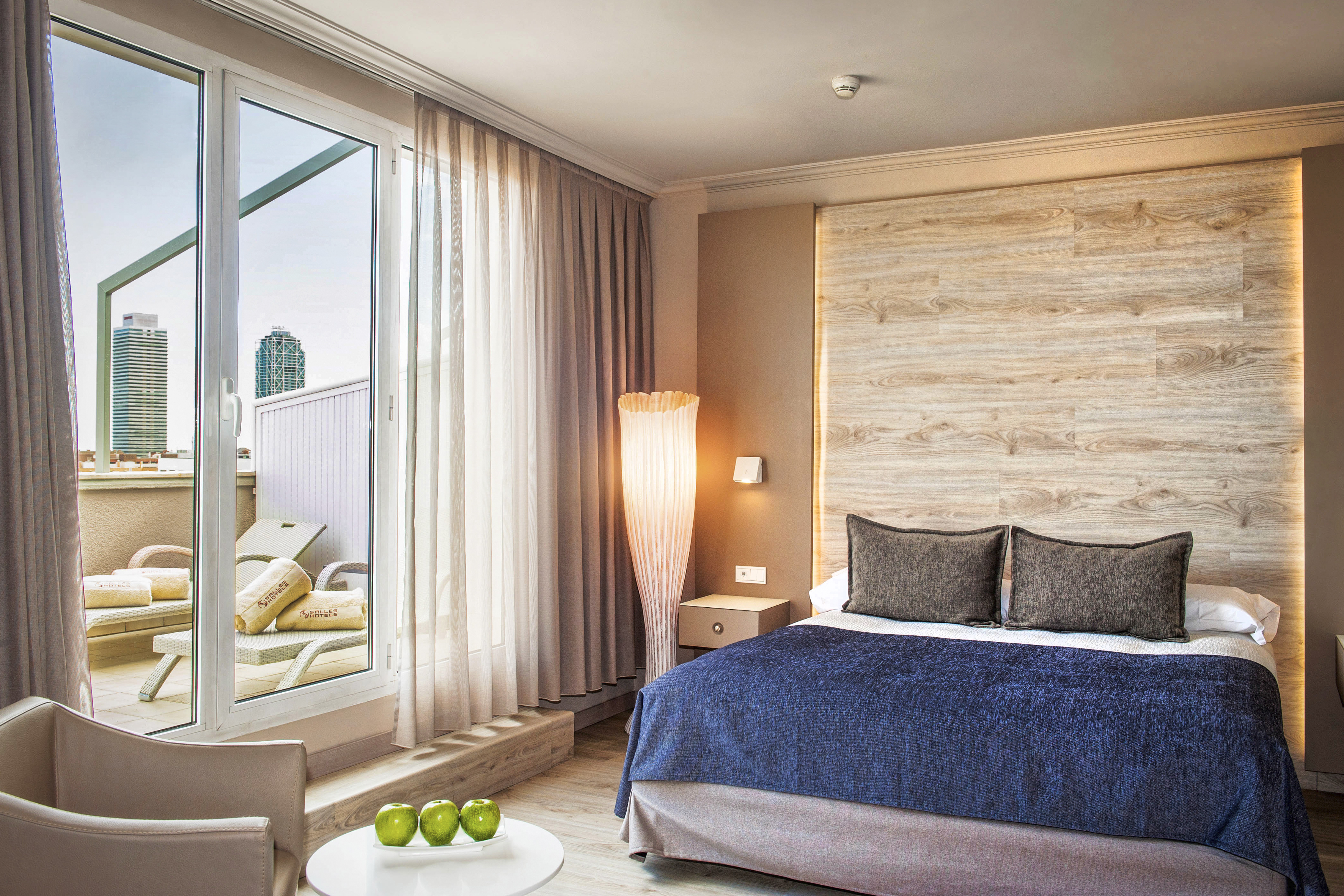 Double or Twin Deluxe with Terrace