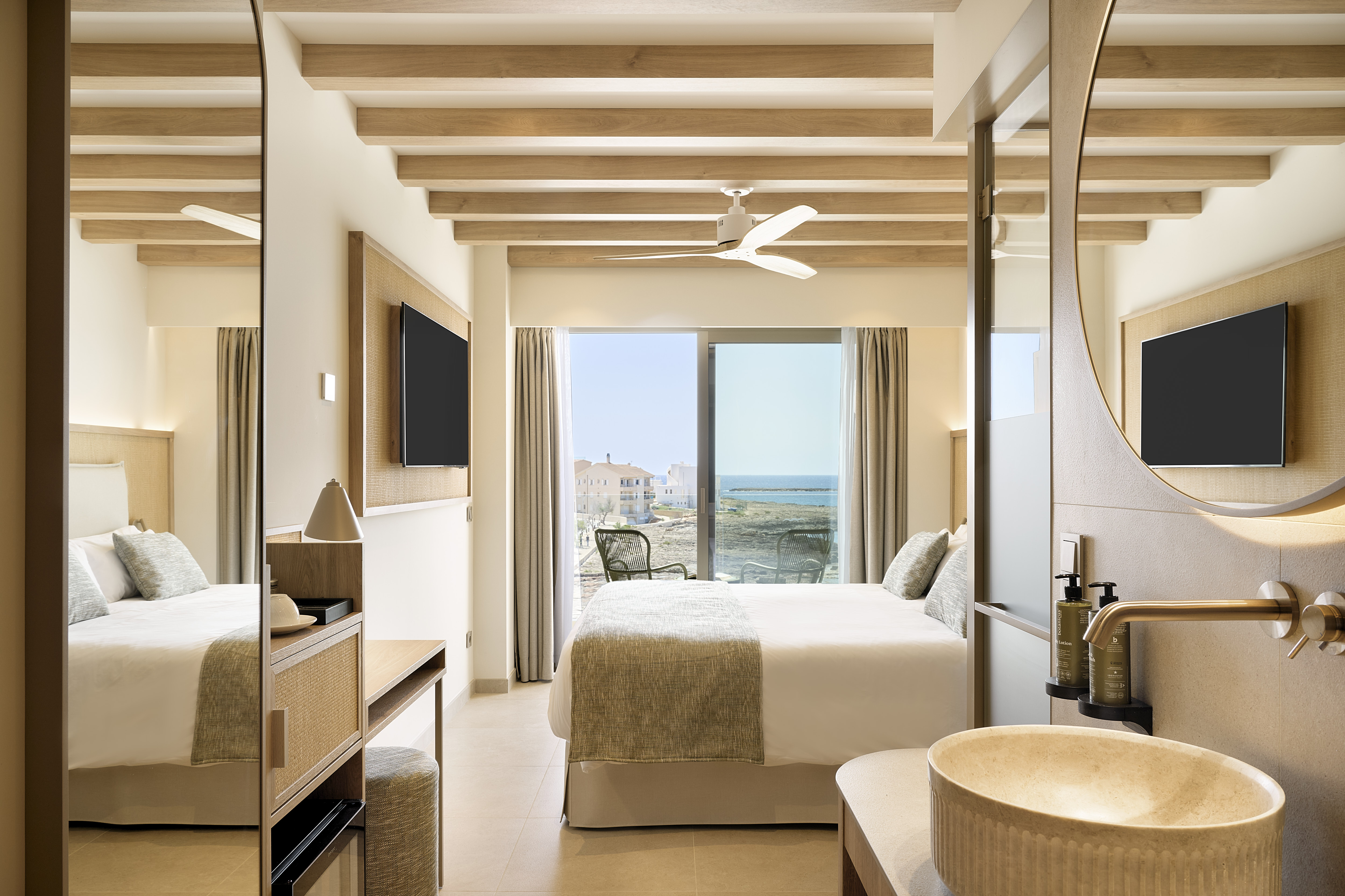 Double Single Sea View