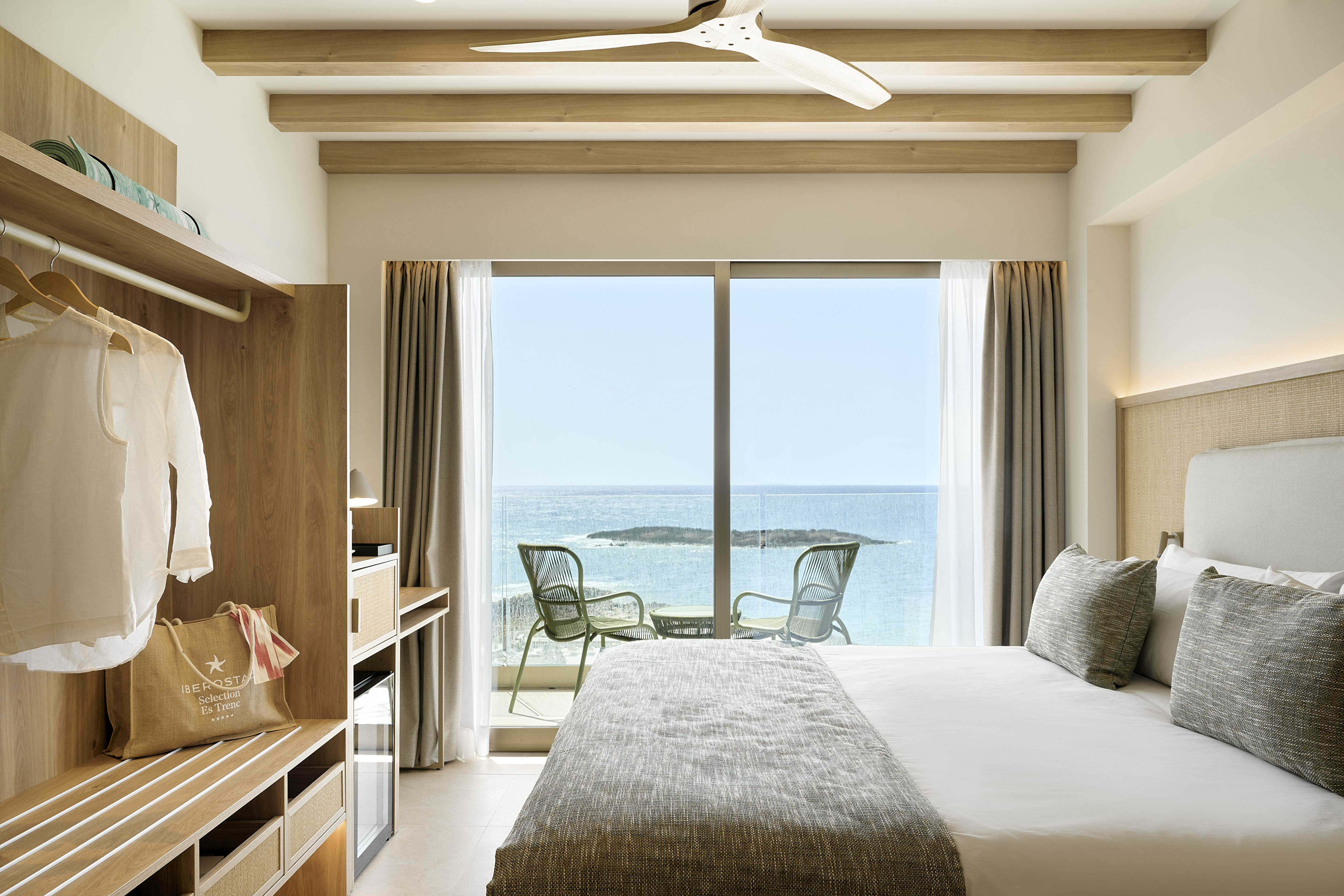 Double Single Sea View