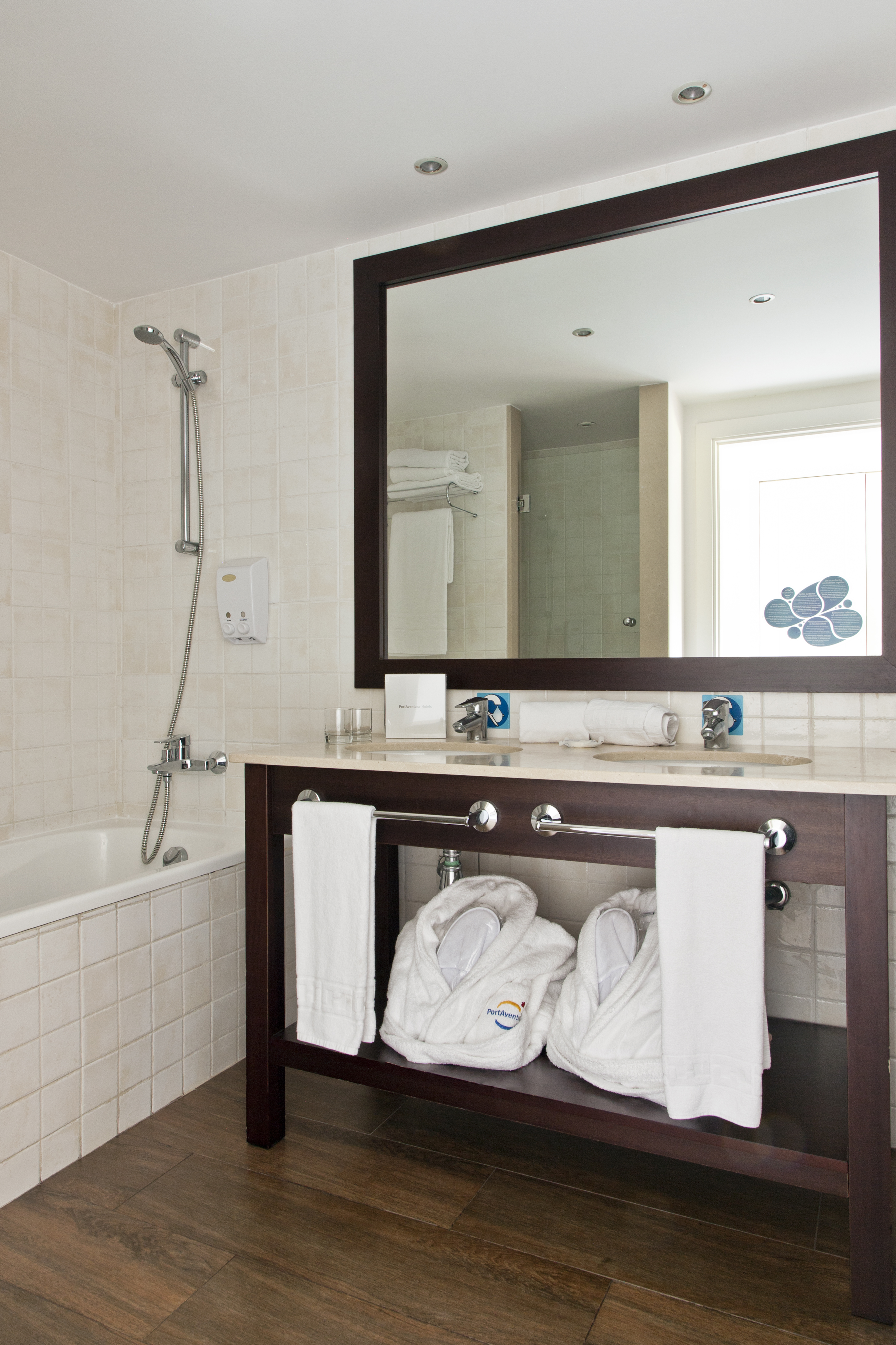 Double or Twin Superior