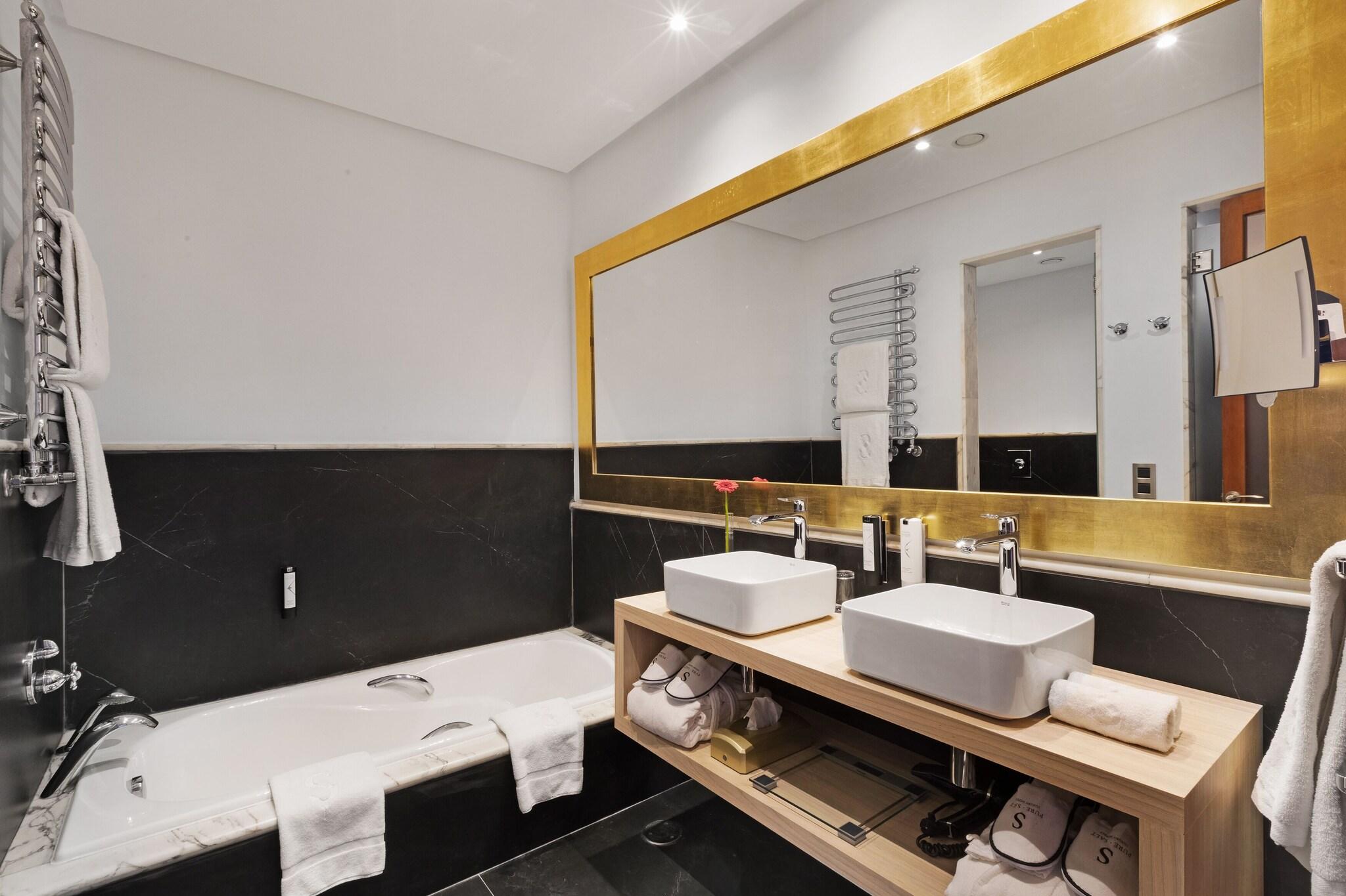 Double Deluxe Sea View