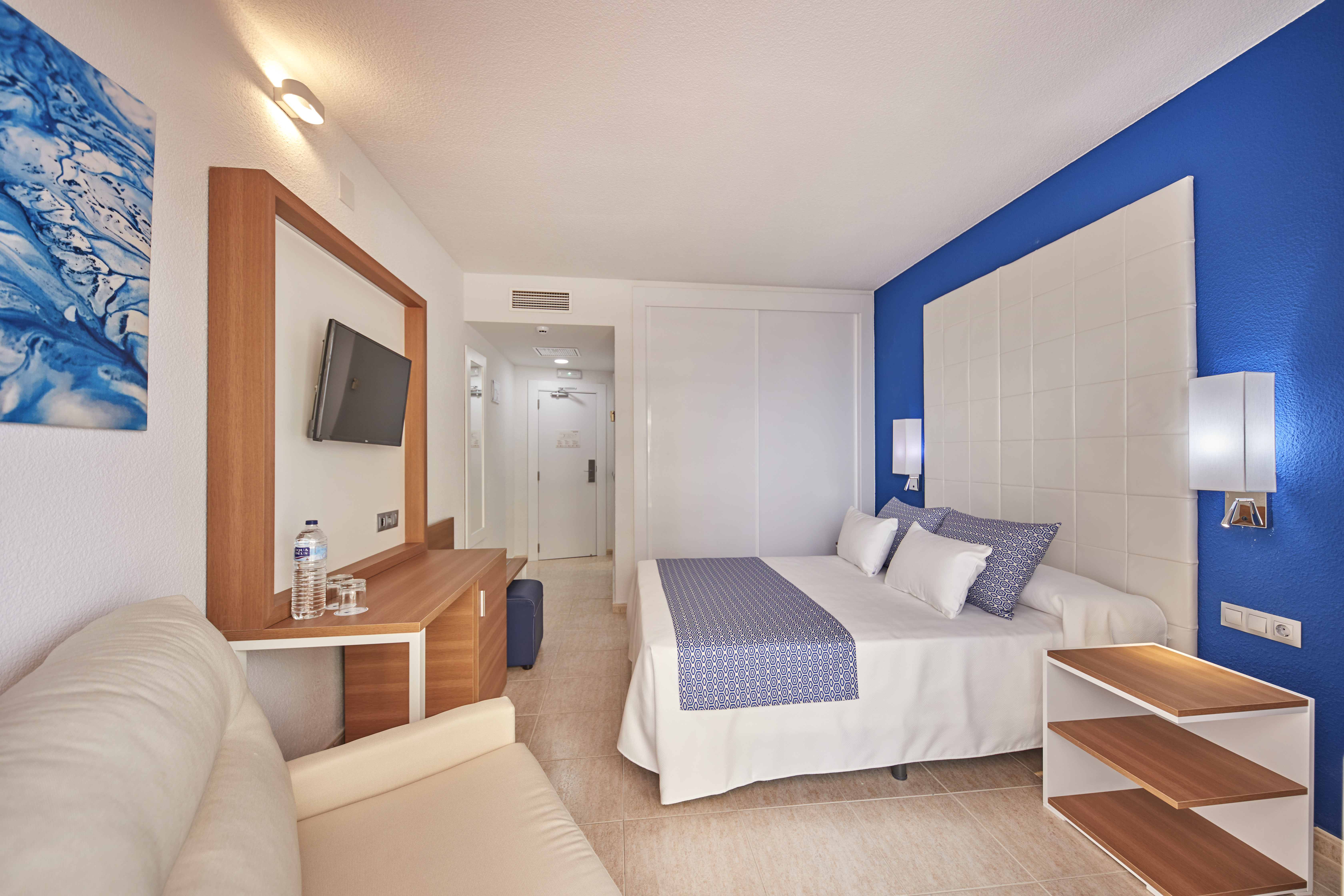 Family Room Standard