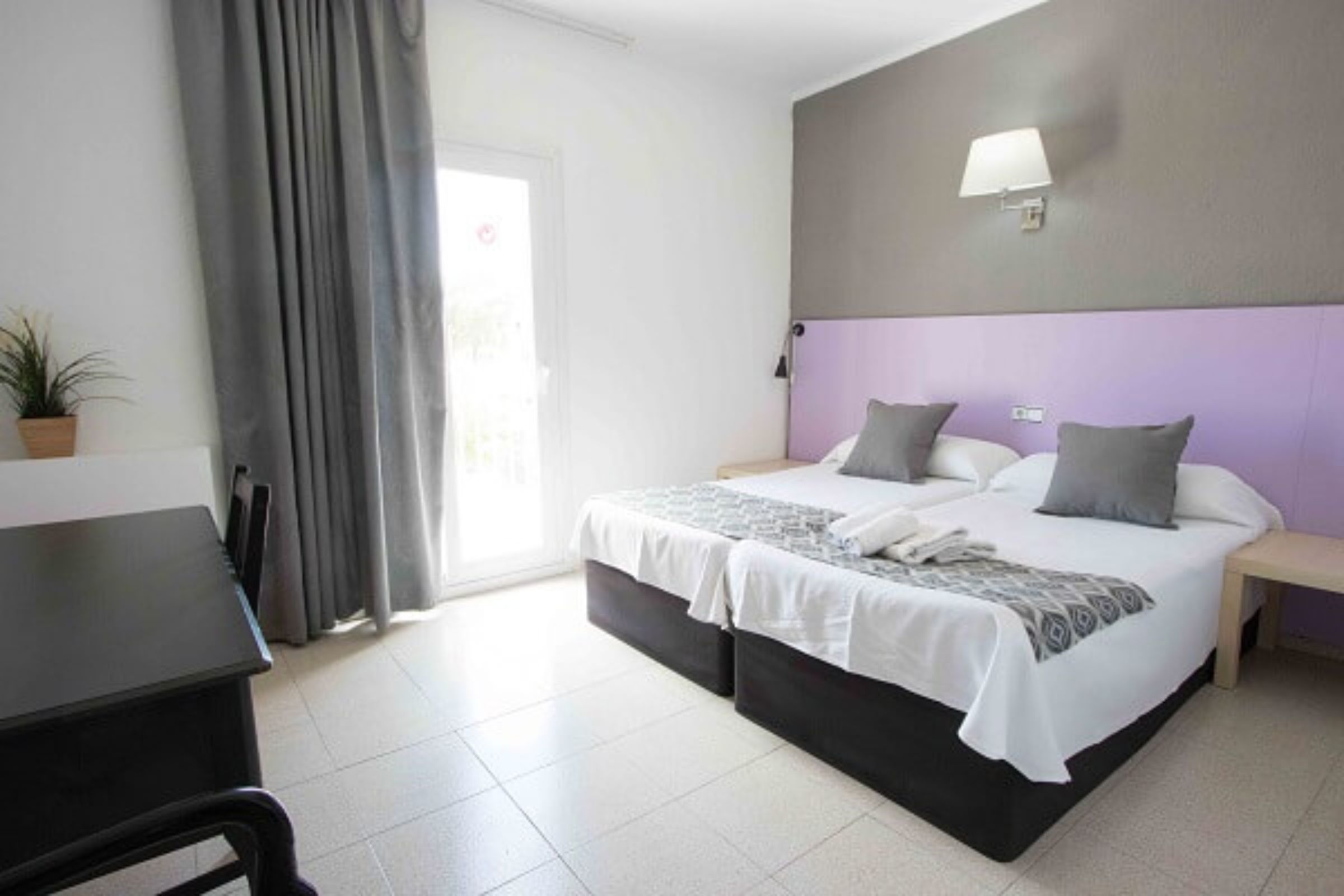 Double or Twin Annex