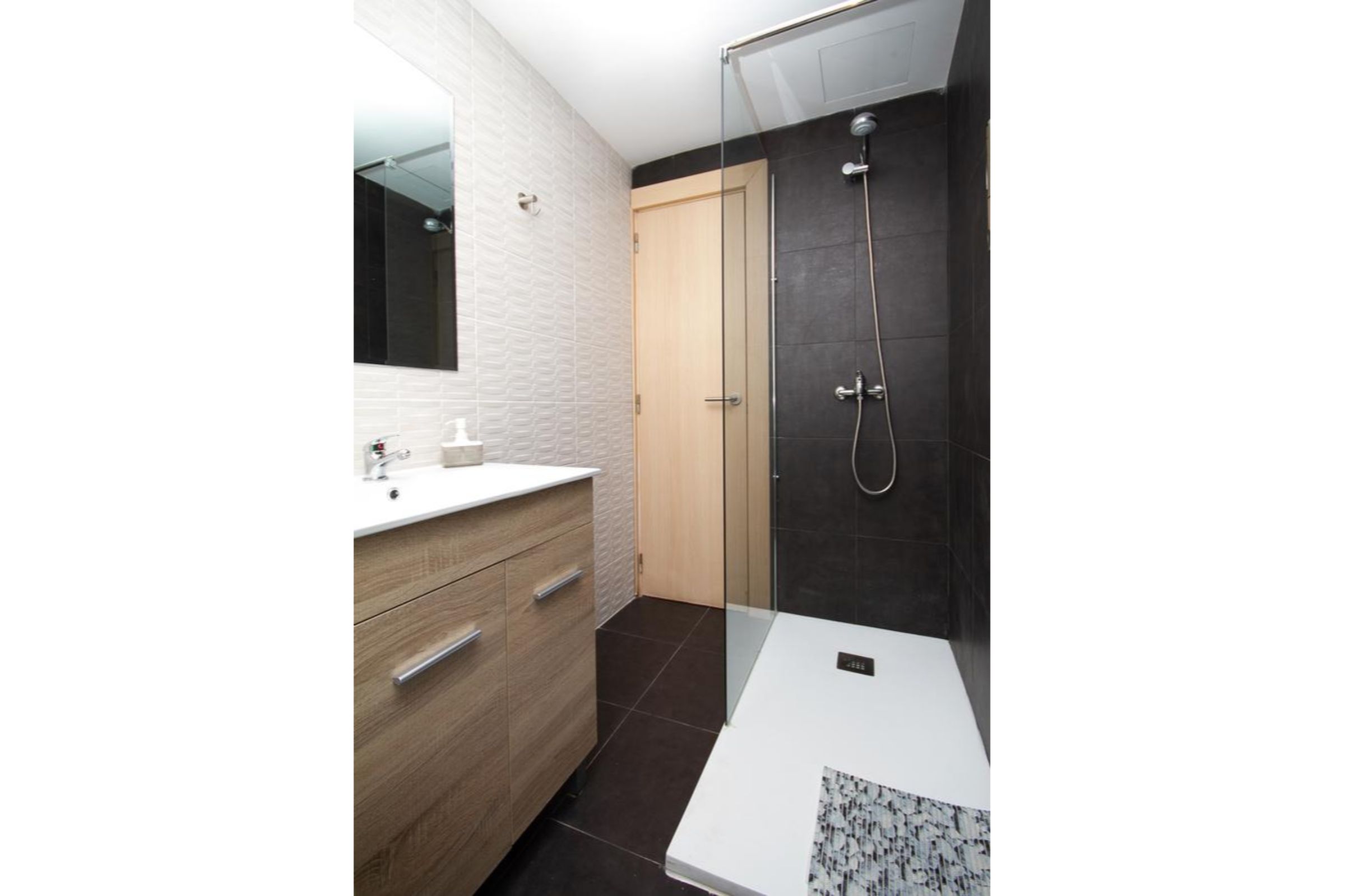 Double or Twin Annex