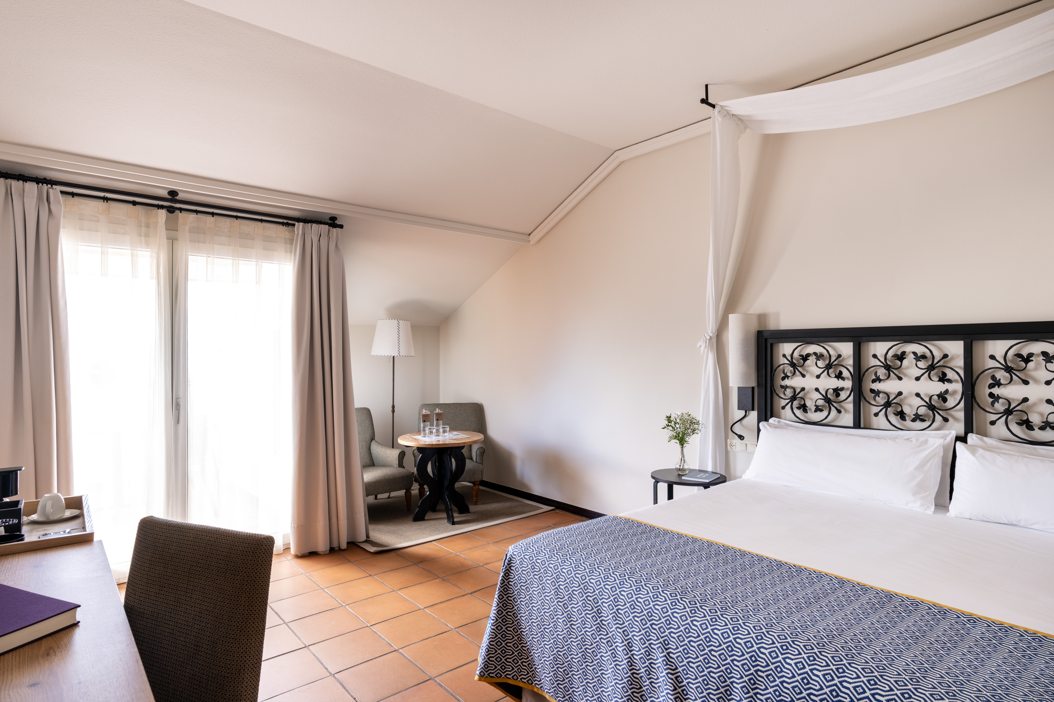 Double or Twin Superior