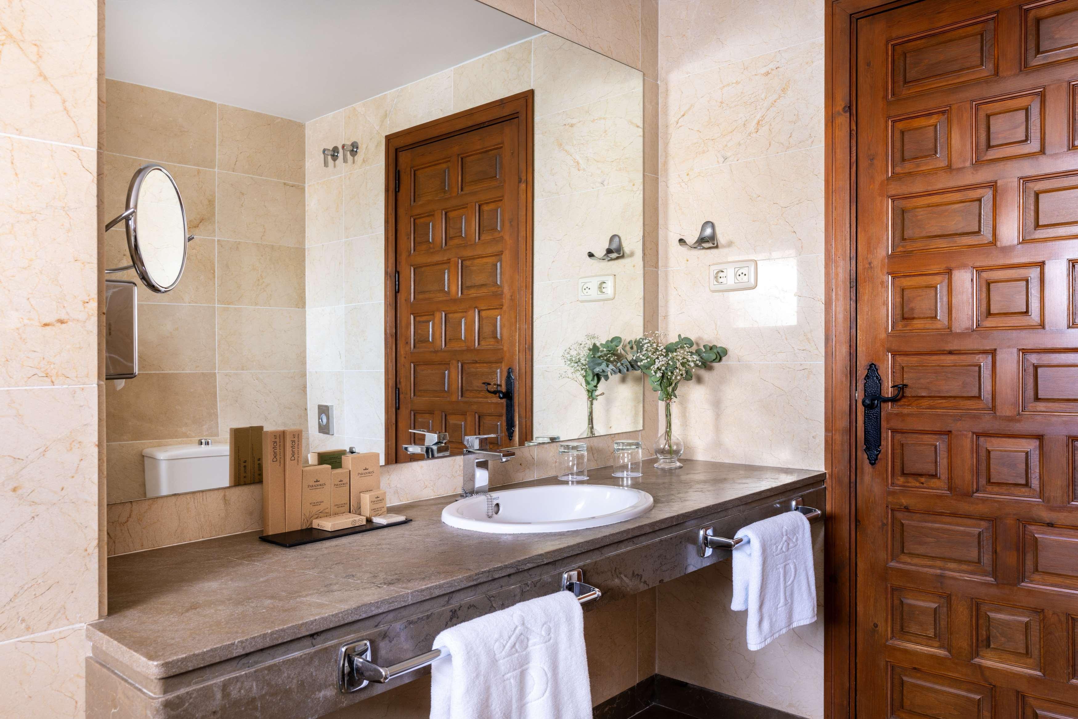 Double or Twin Superior