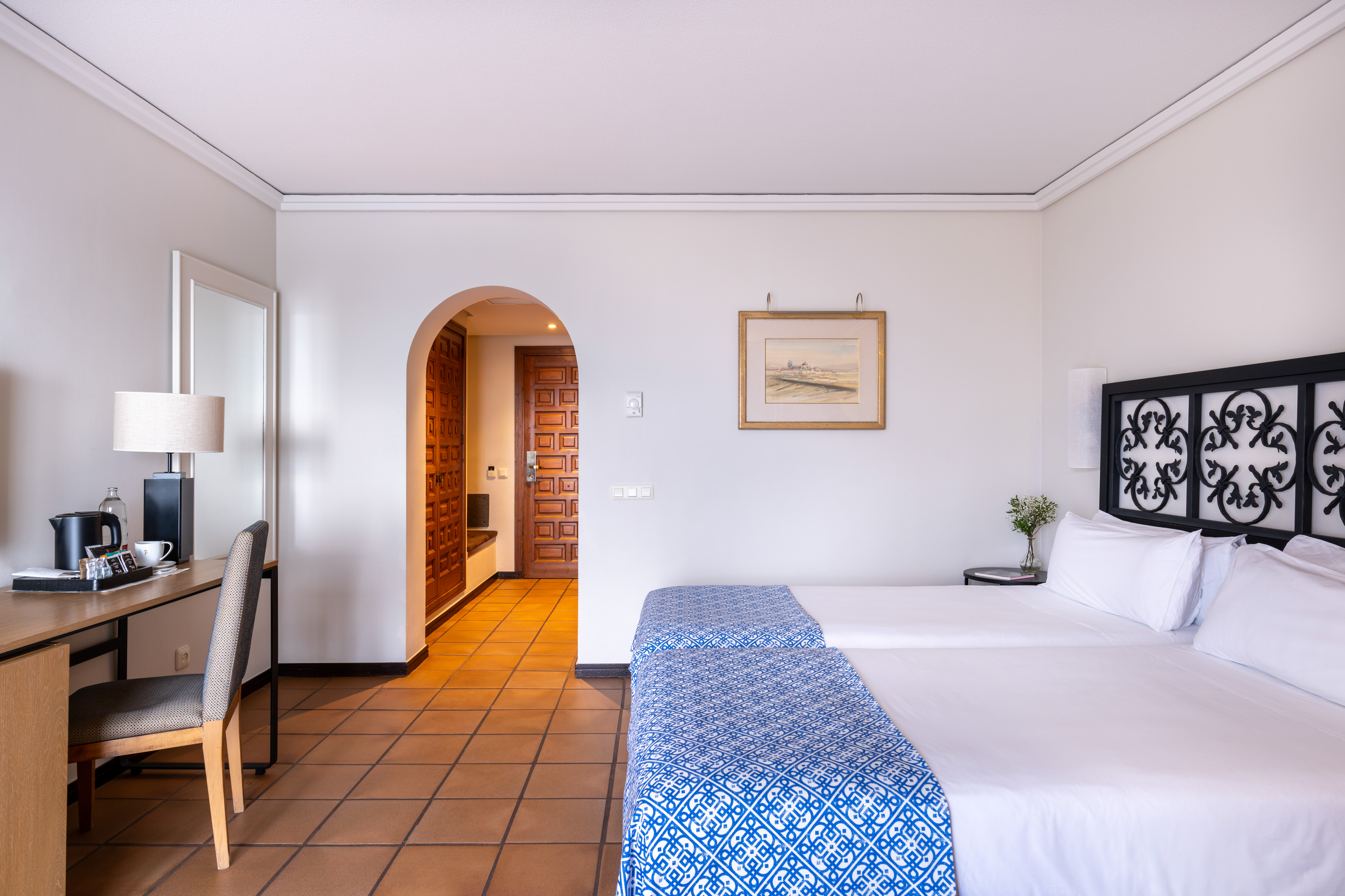 Double or Twin Standard