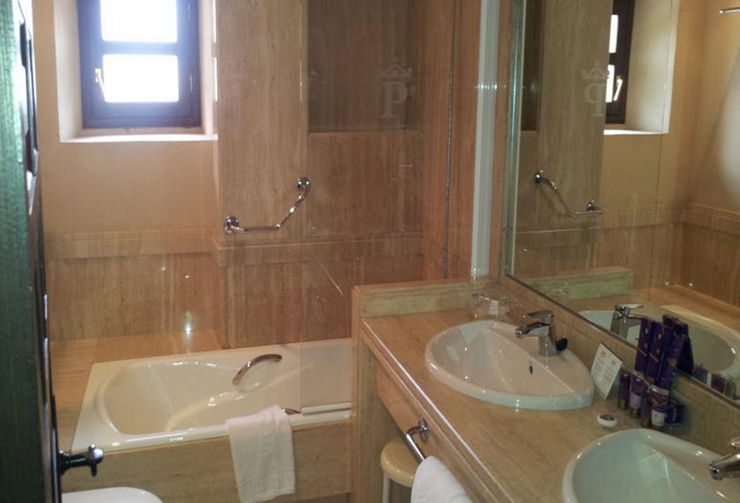 Junior Suite Standard