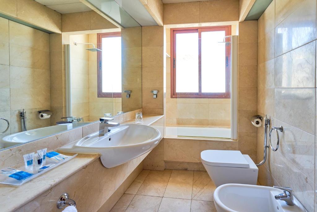 Double or Twin with Views