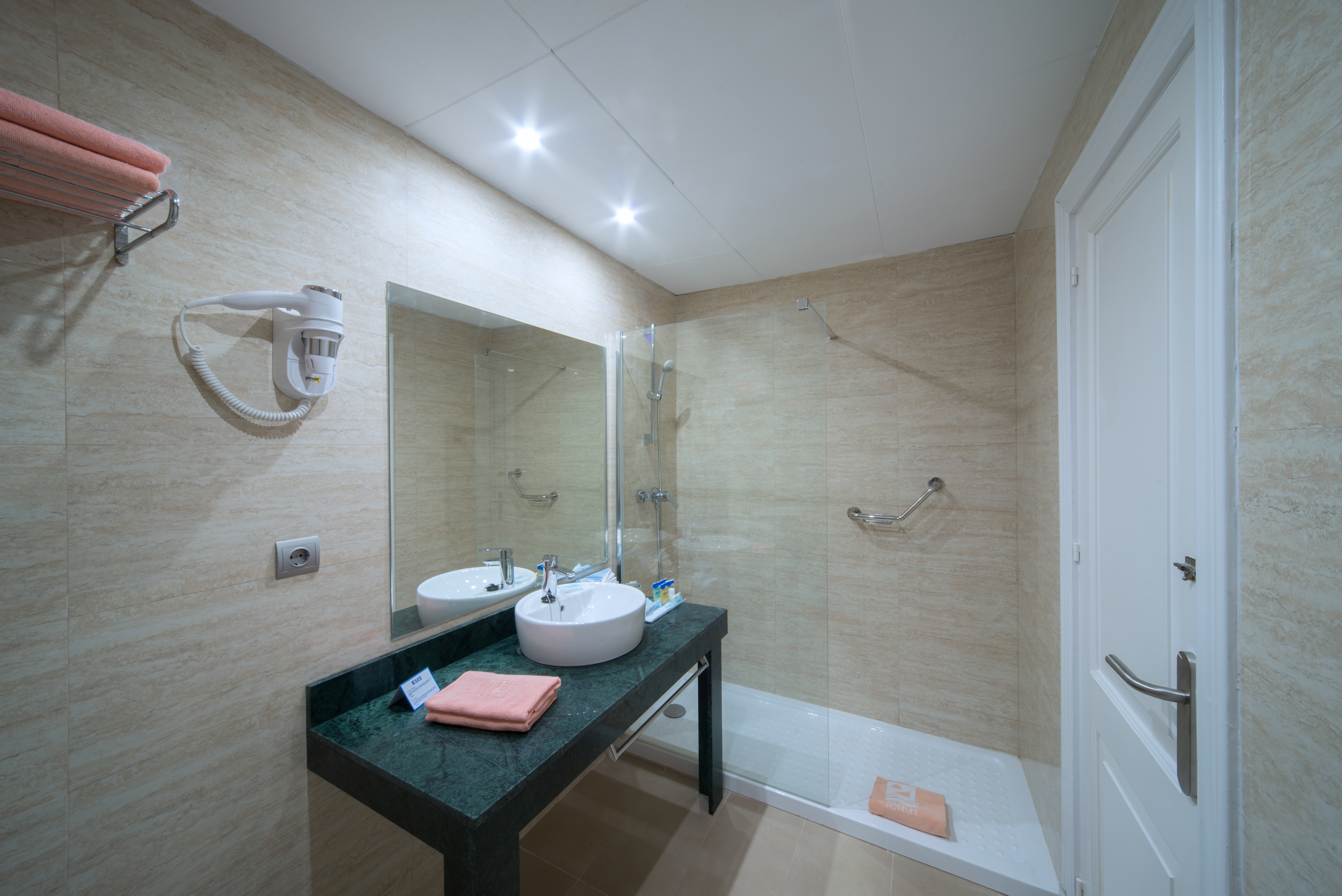 Double or Twin Comfort