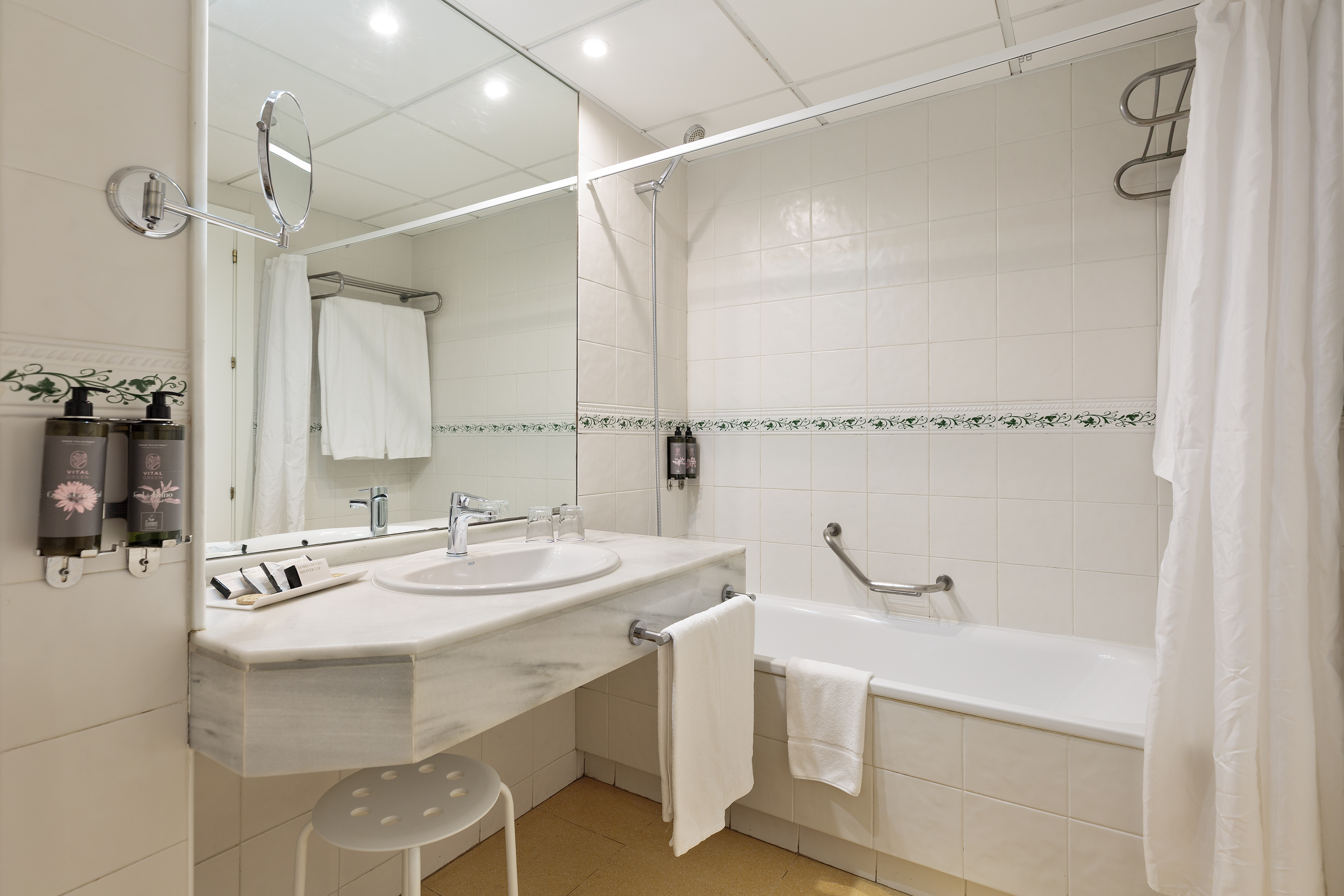 Double or Twin Sea Front