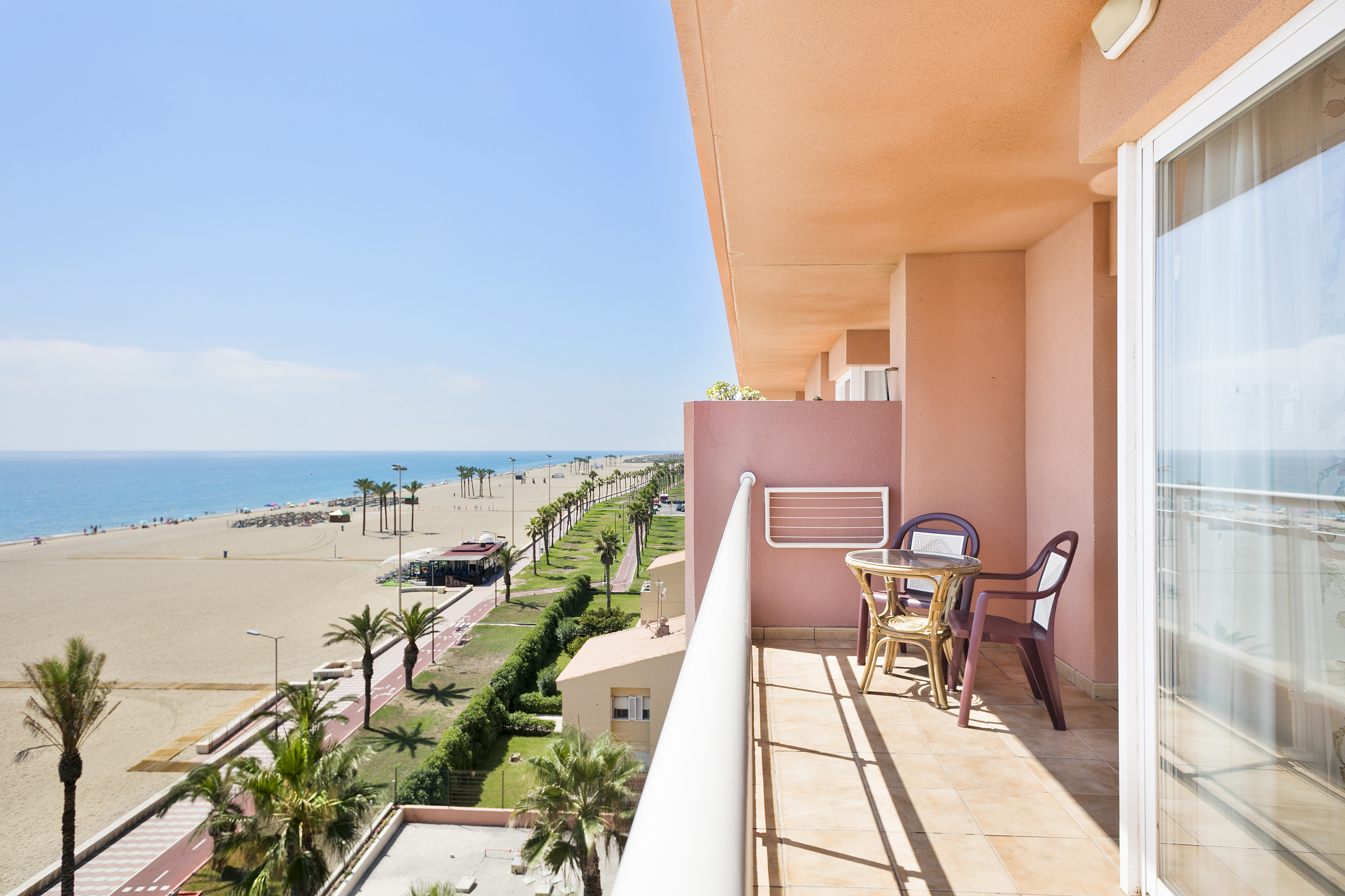 Double or Twin Sea Front