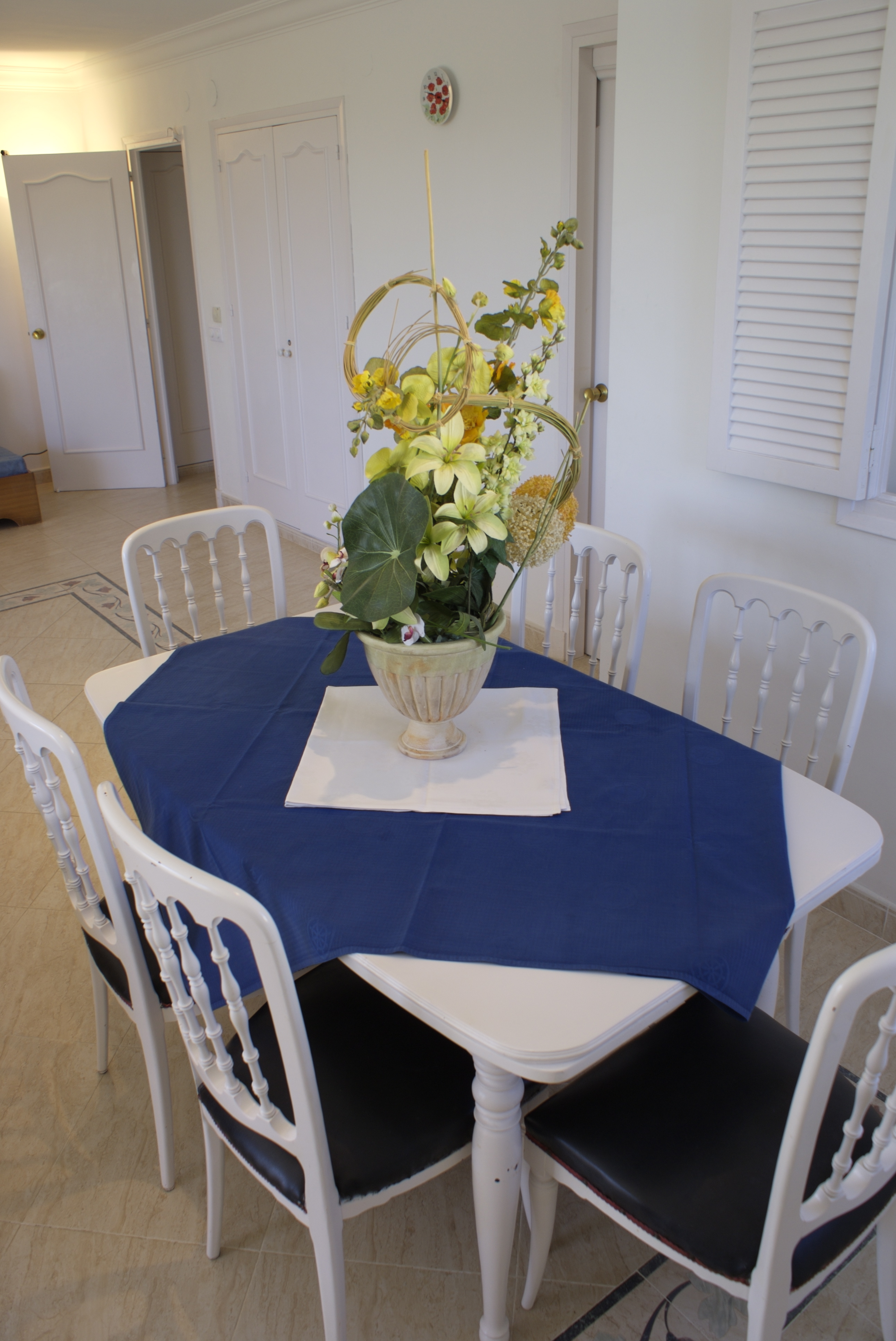 Apartment Capacity 8 Three Bedrooms