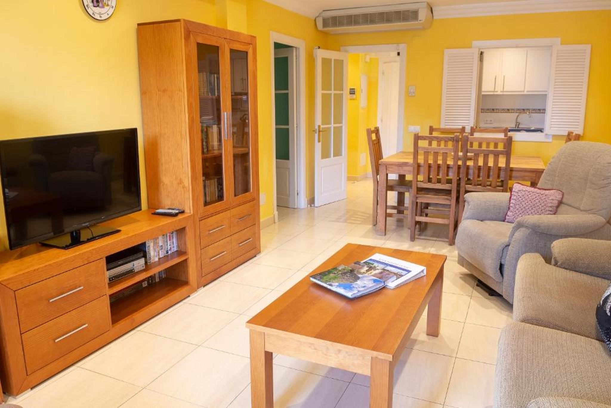 Apartment Capacity 6 Two Bedrooms