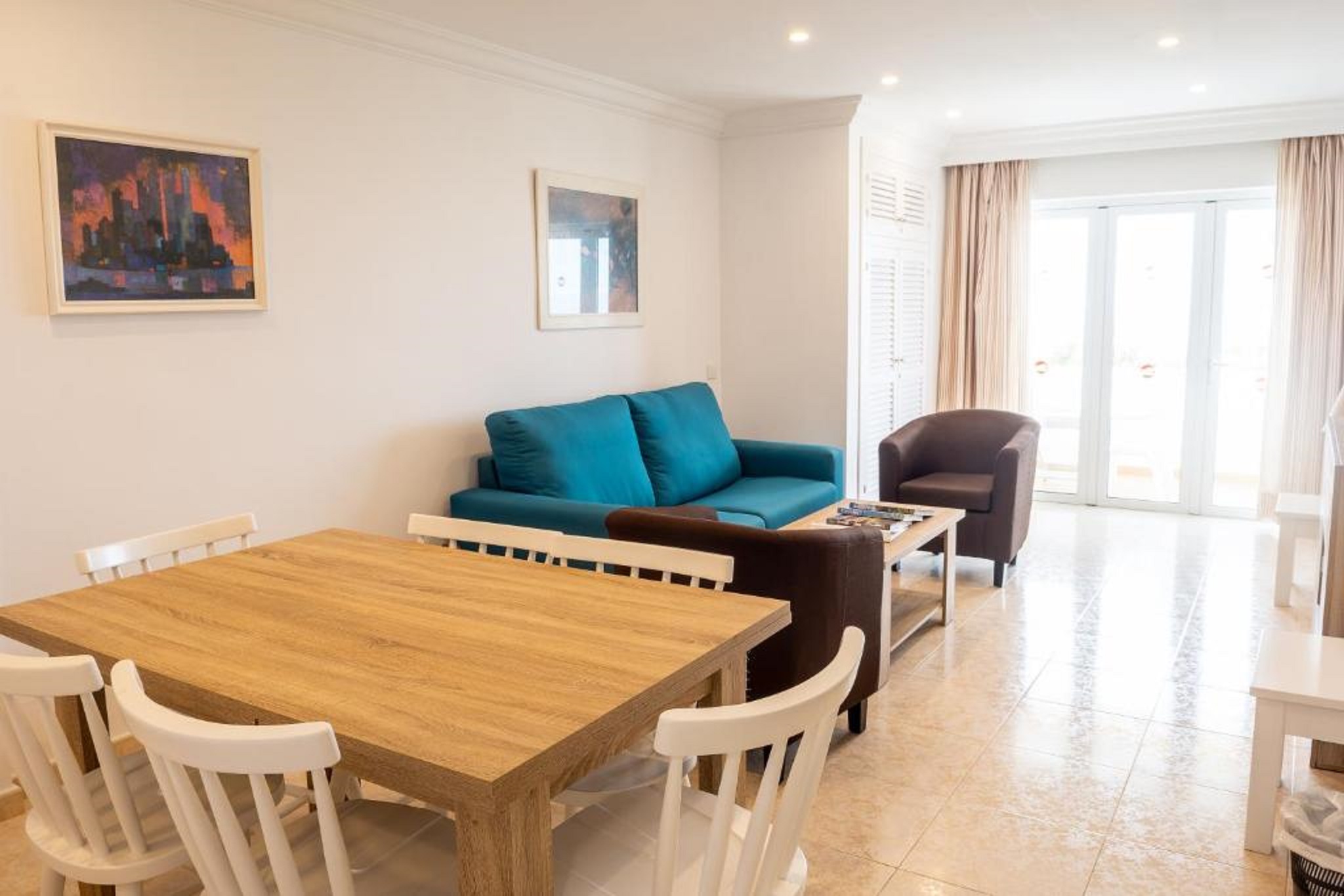 Apartment Capacity 6 Two Bedrooms