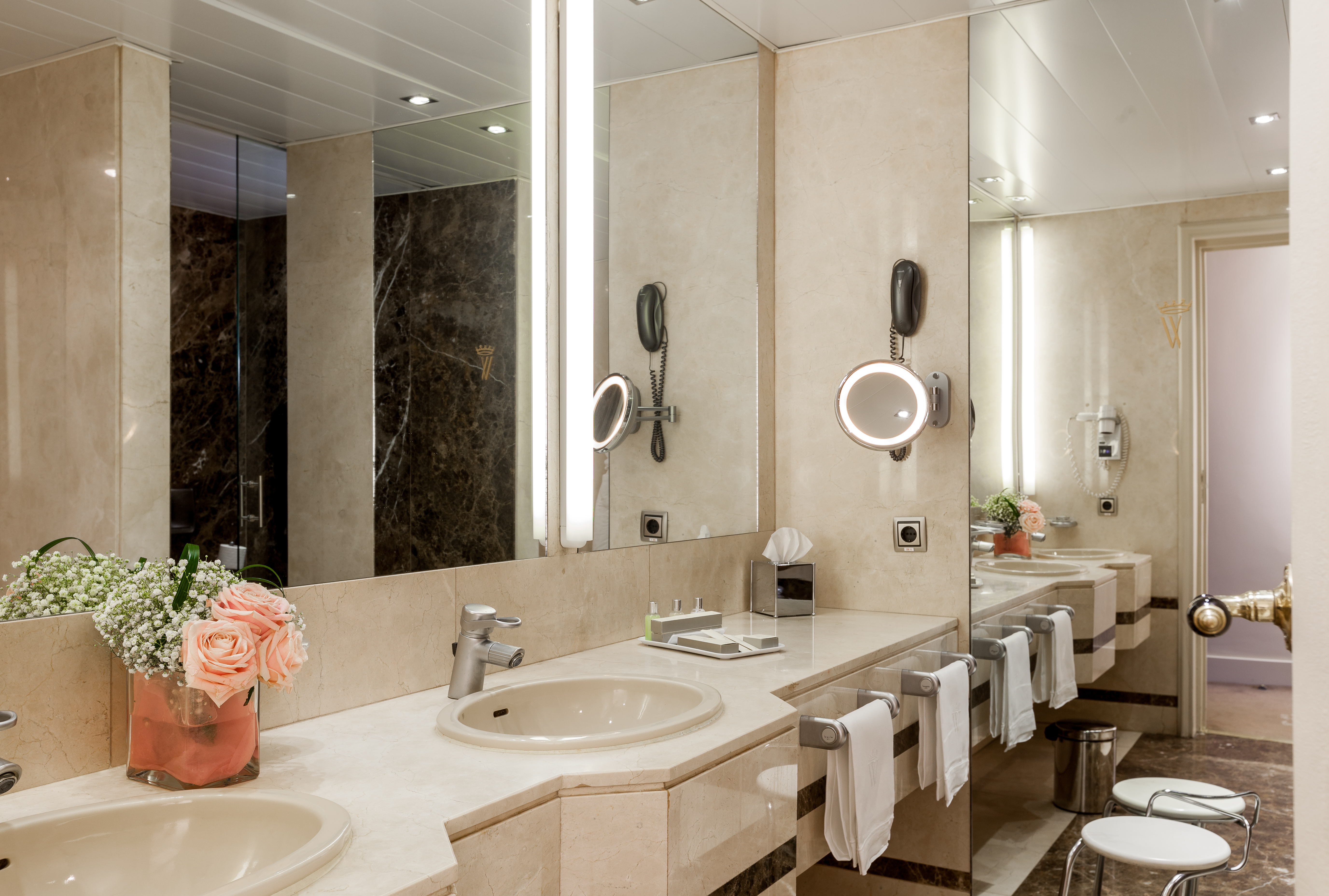 Double or Twin Superior