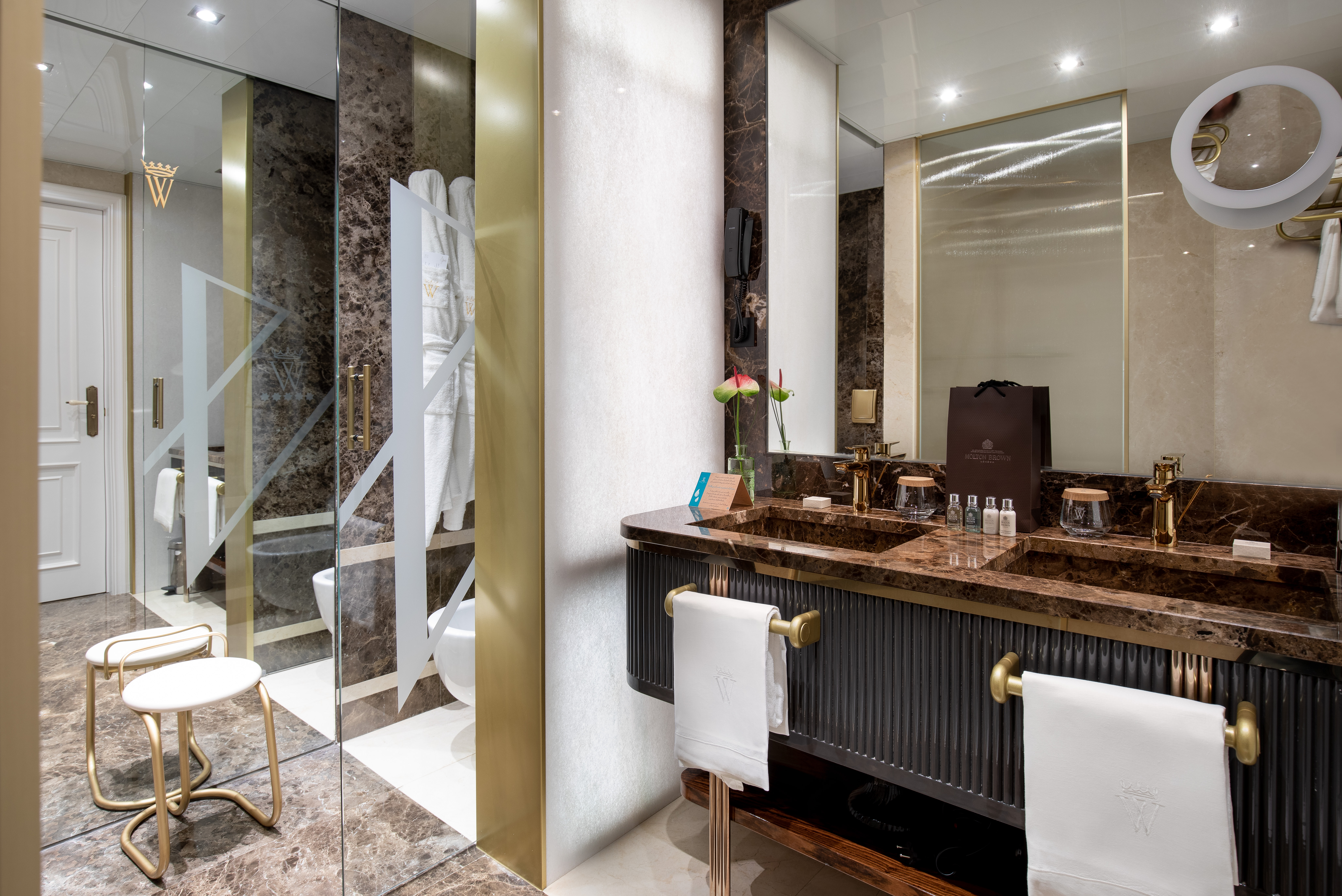 Double or Twin Superior