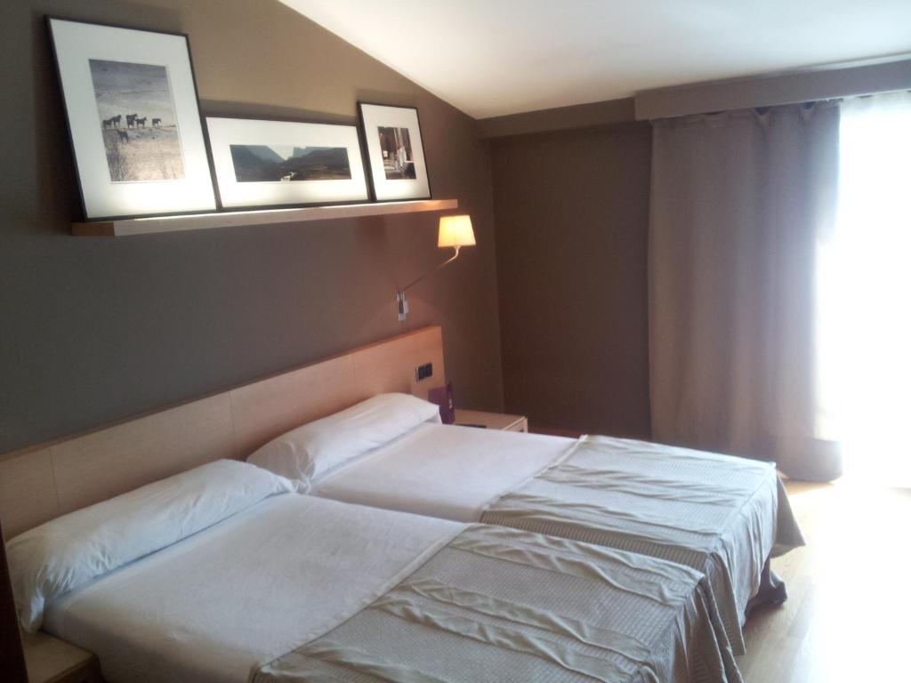 Double or Twin Standard