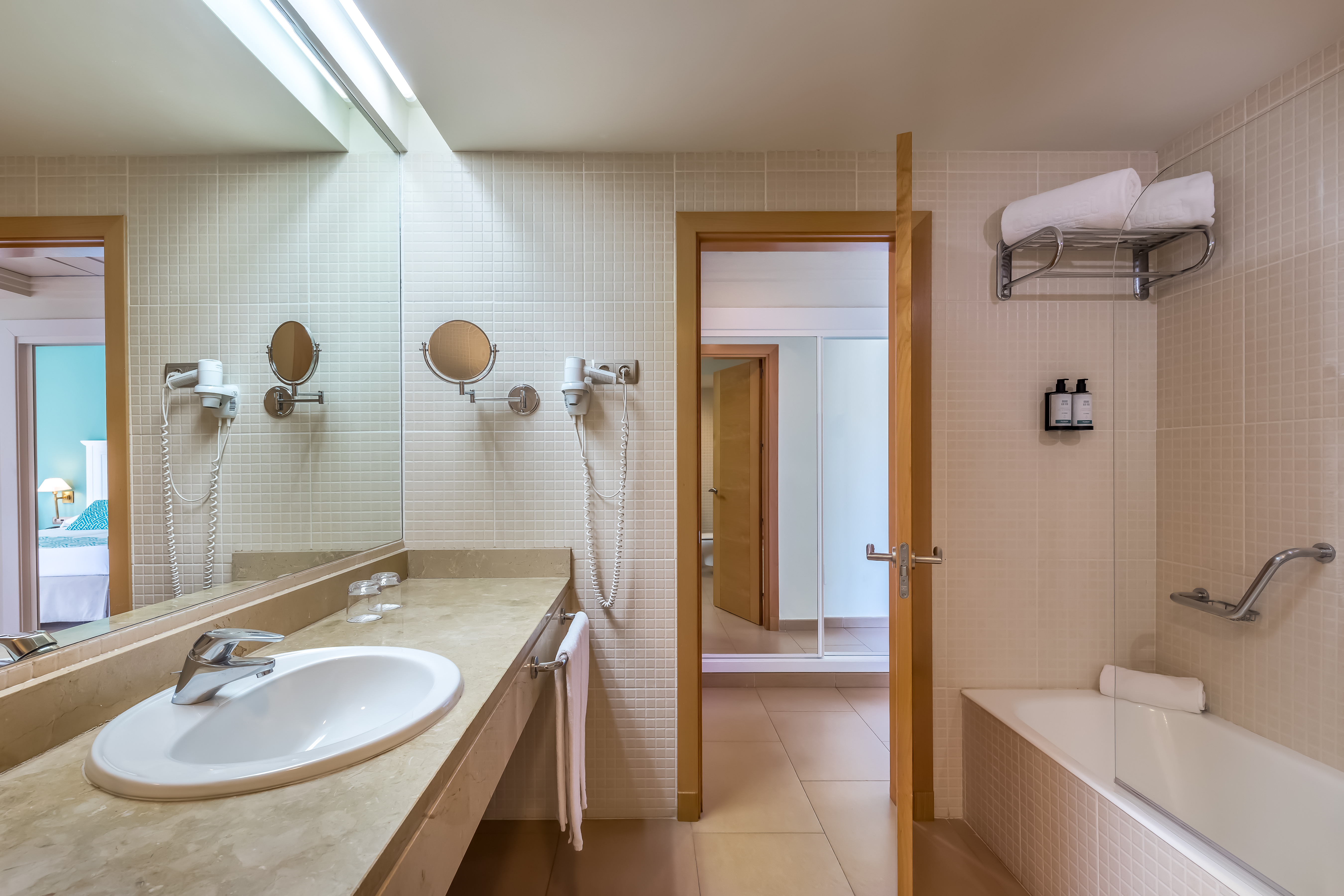 Family Room Superior