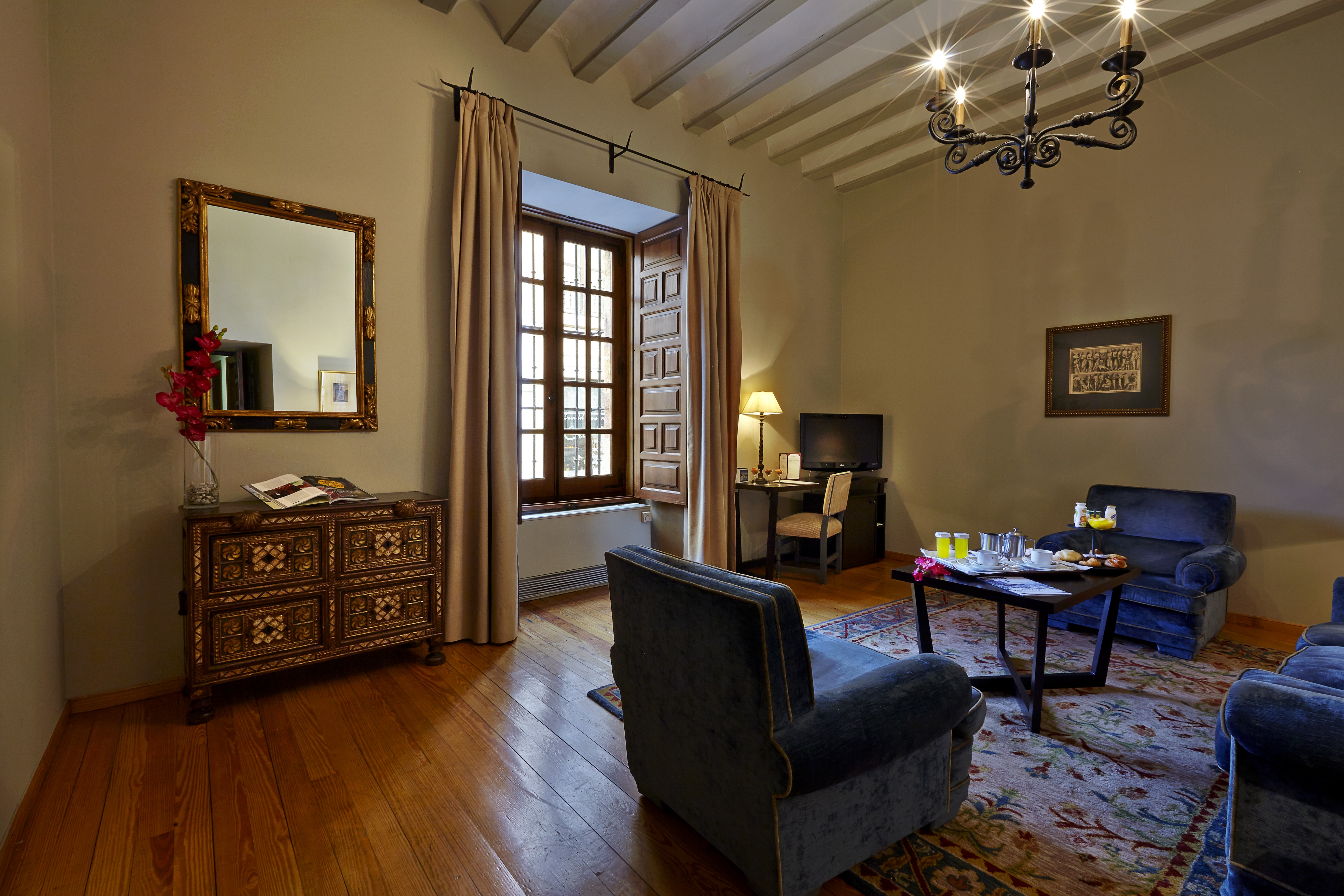 Junior Suite Standard