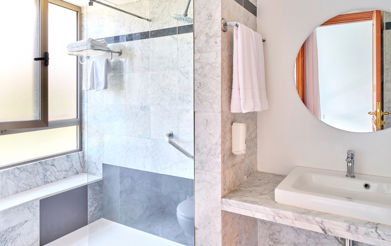 Double or Twin Superior