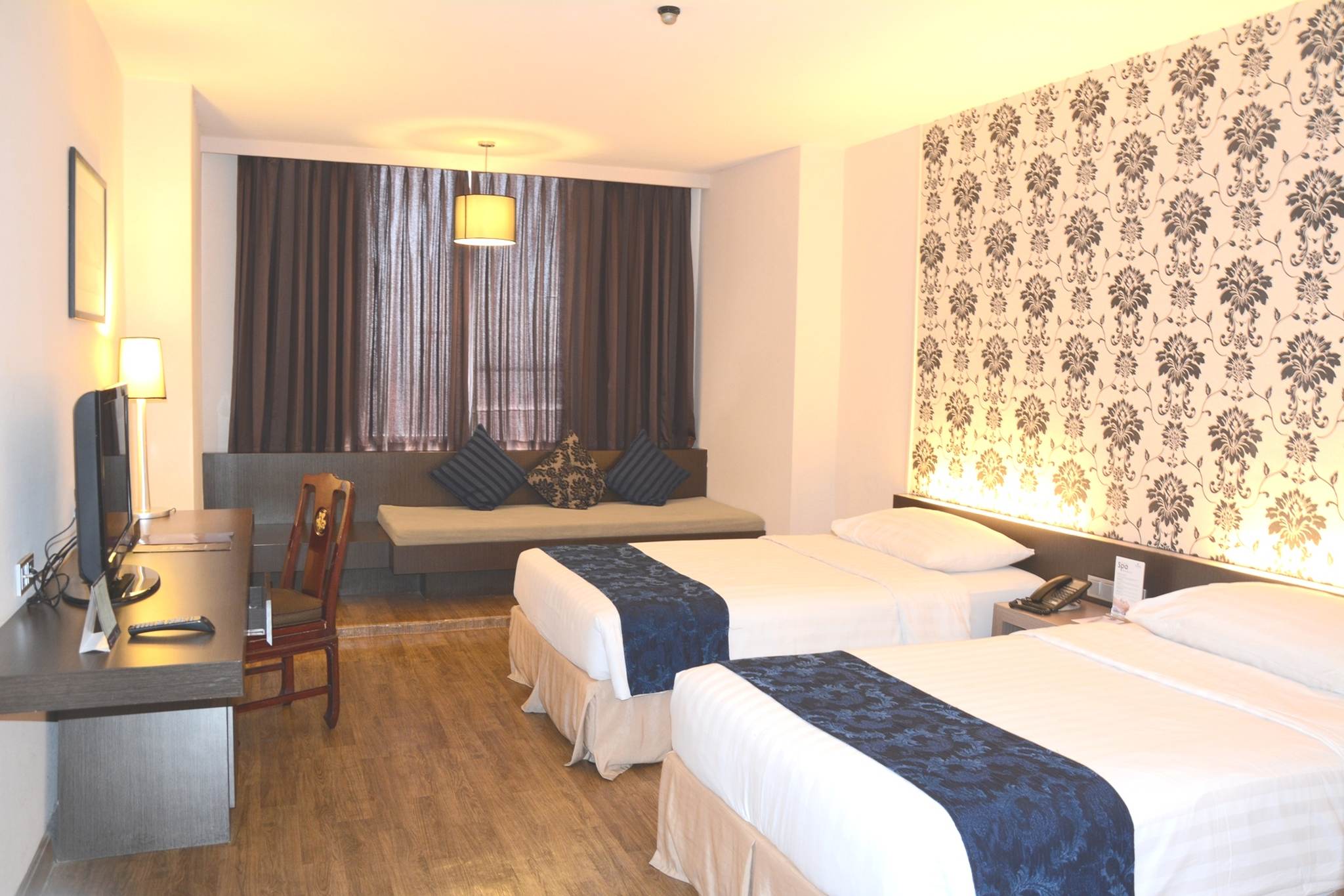 Double or Twin Superior