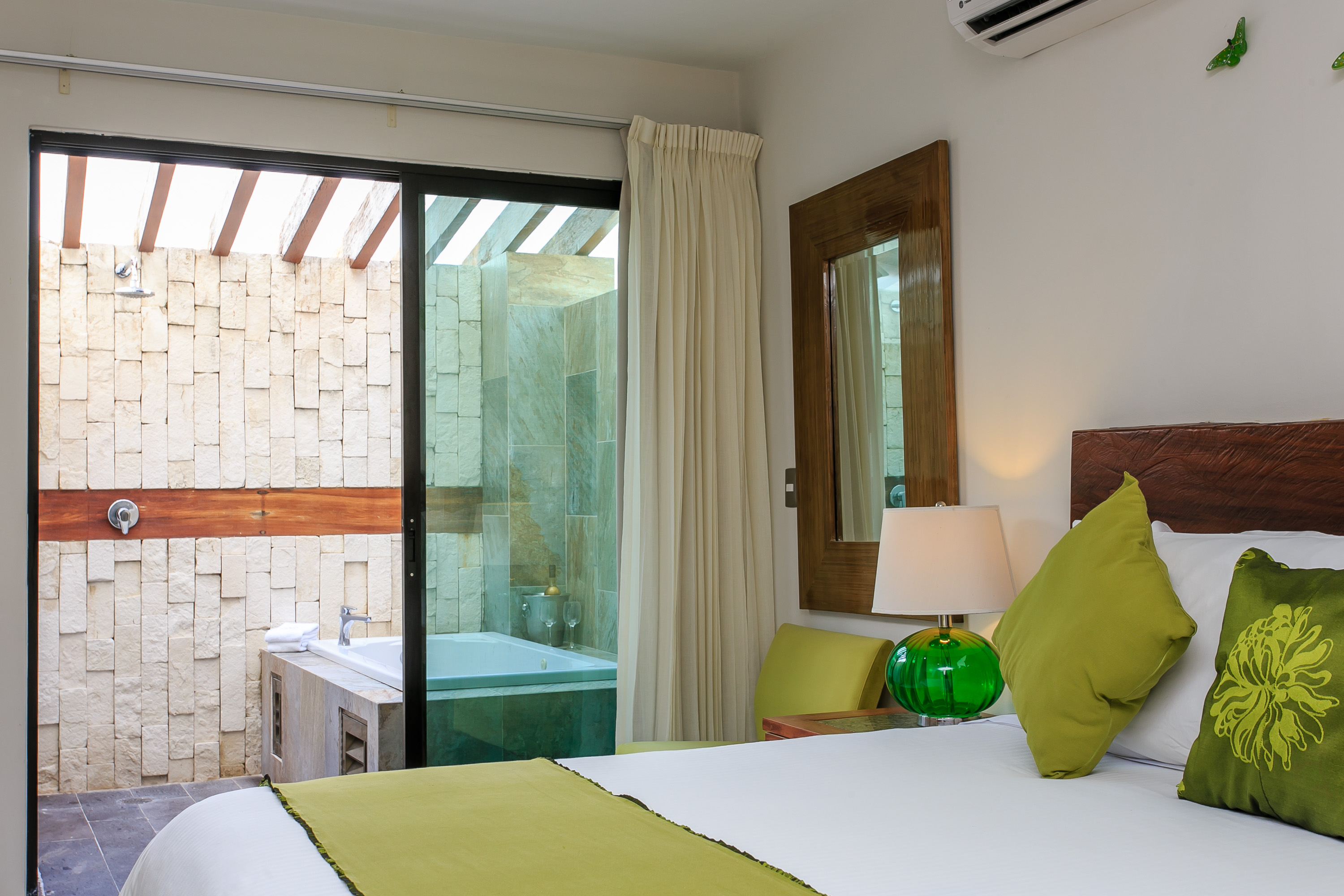 Junior Suite Garden View