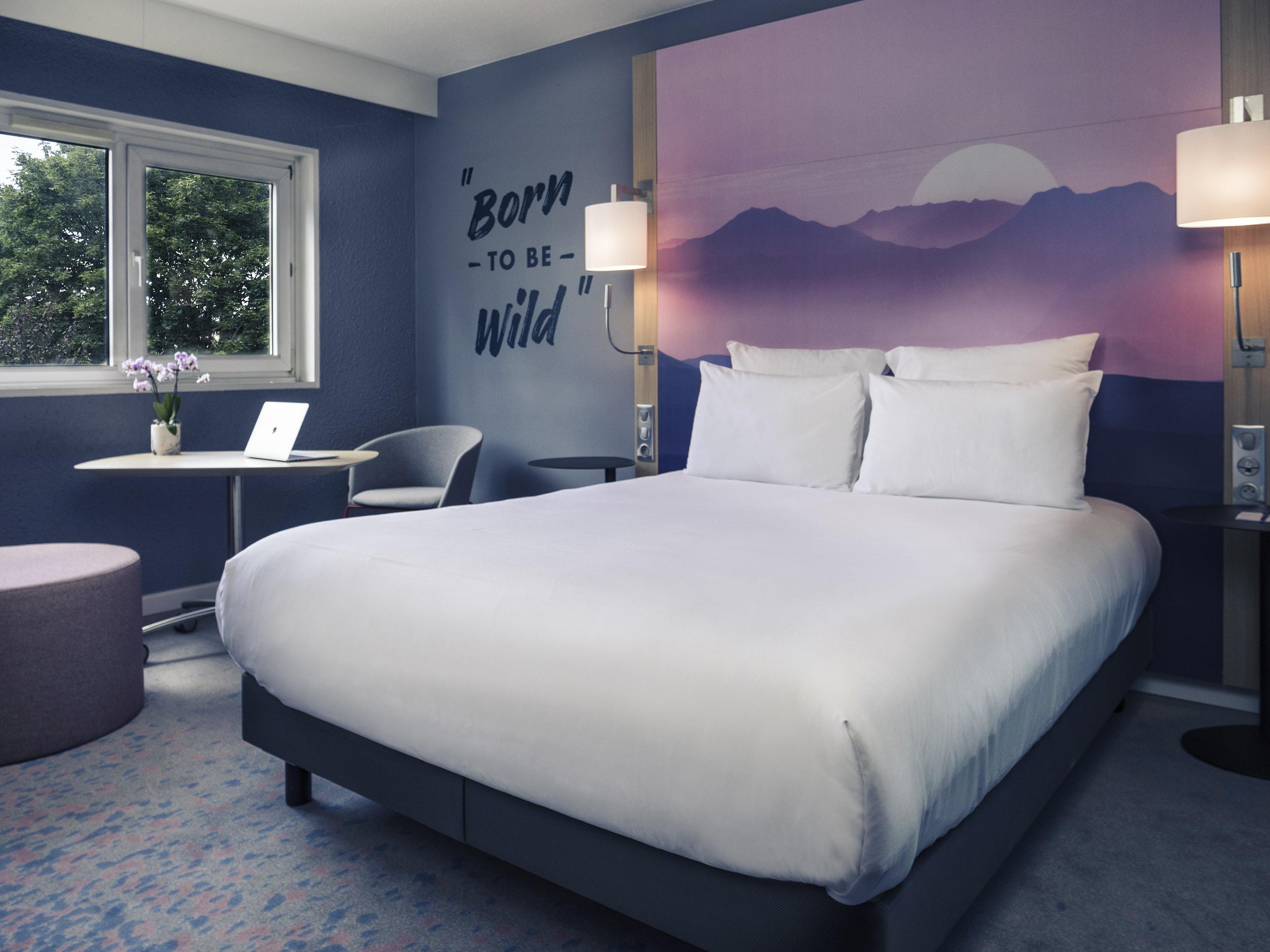 Double Classic Double Bed