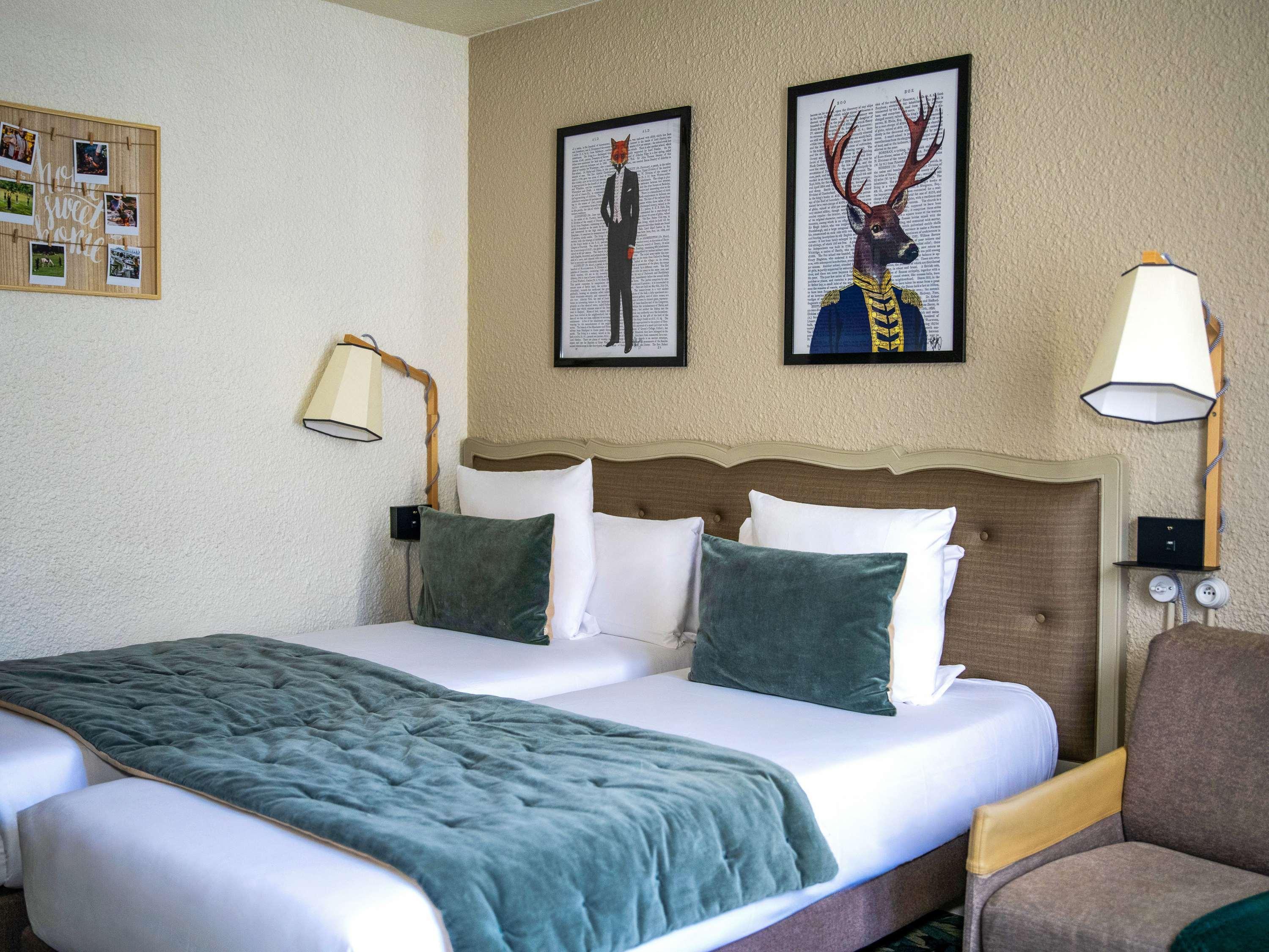 Double Classic Double Bed