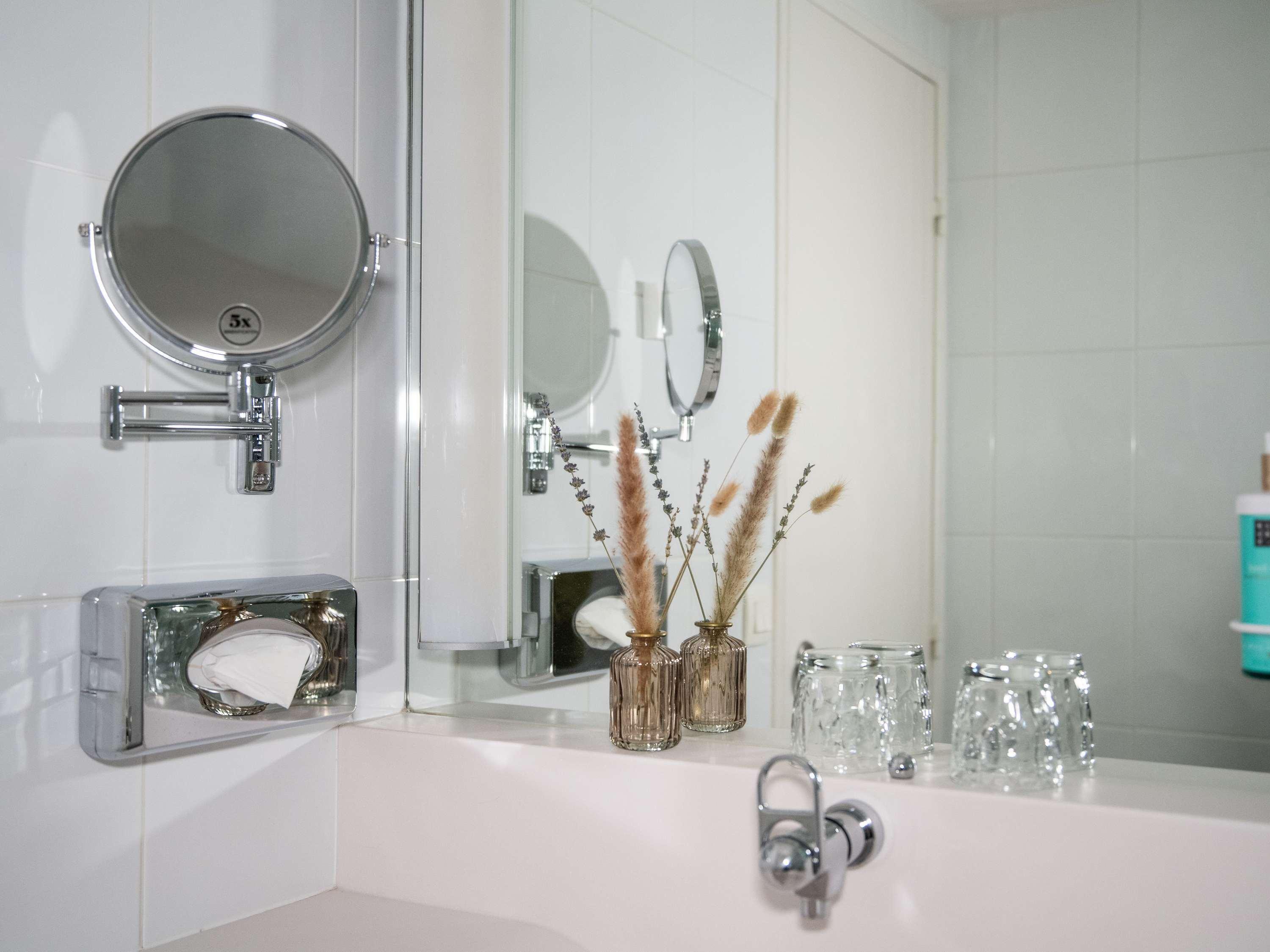 Double Classic Double Bed