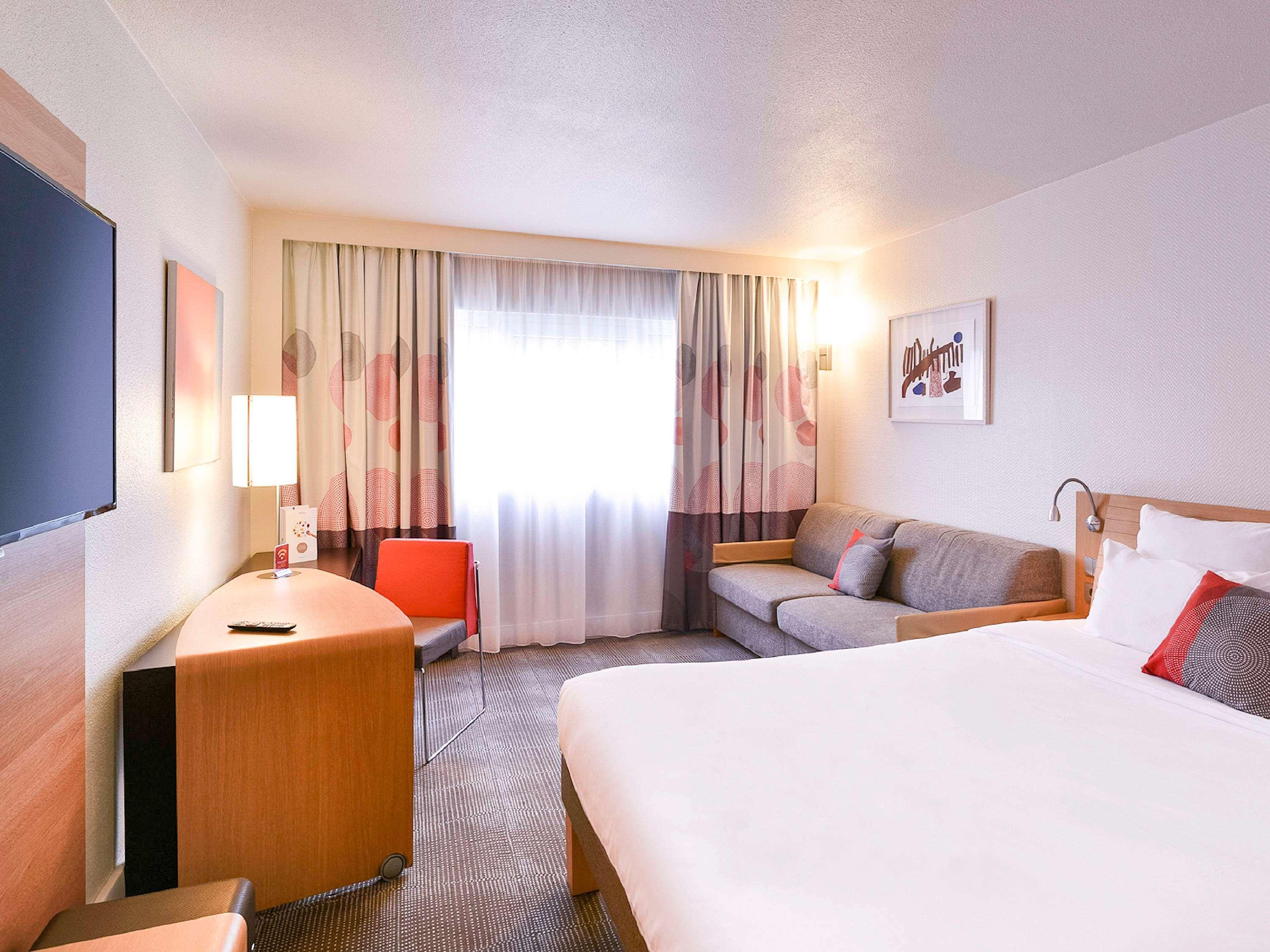 Double Classic Double Bed