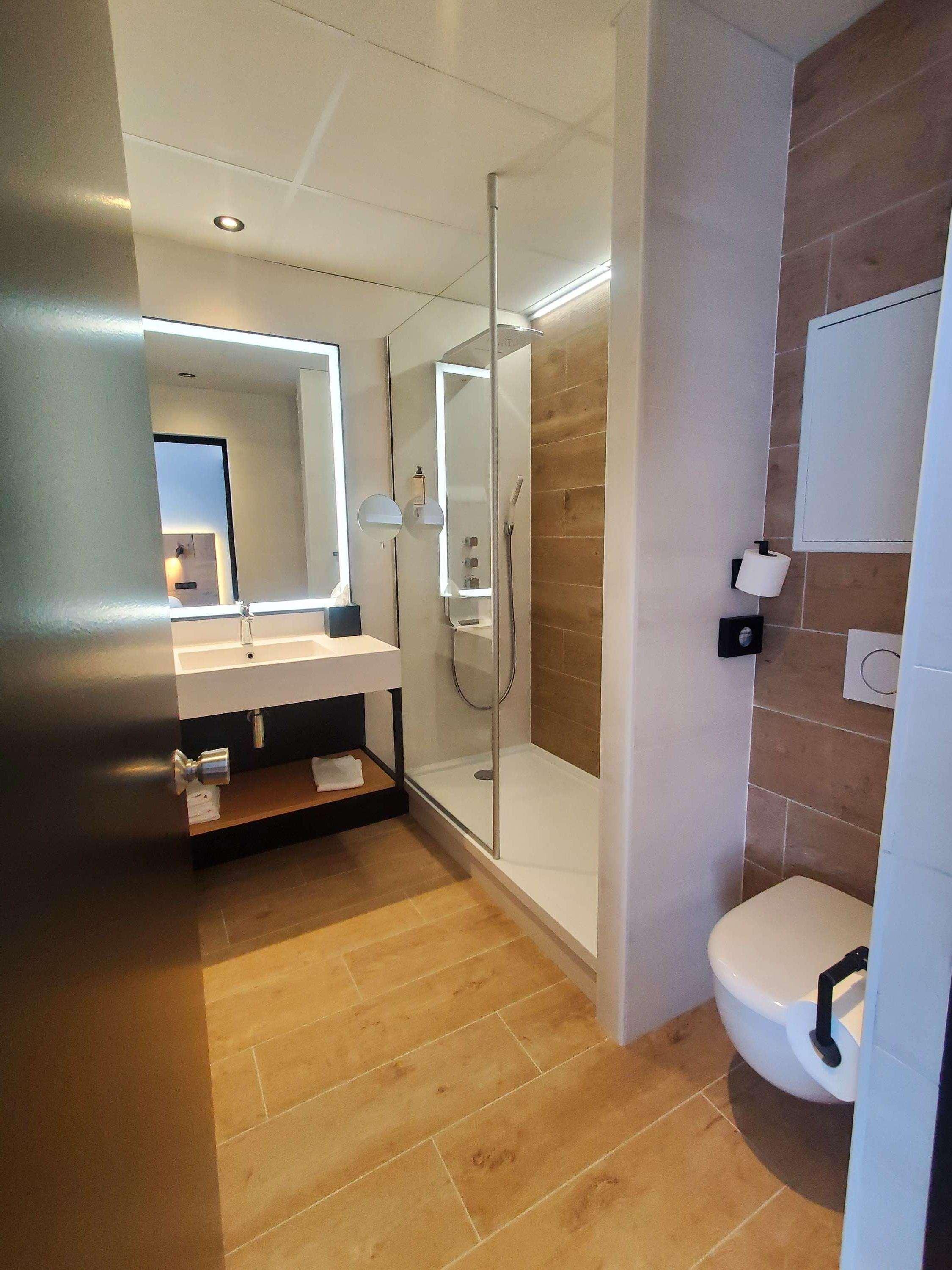 Double Superior with Double Bed