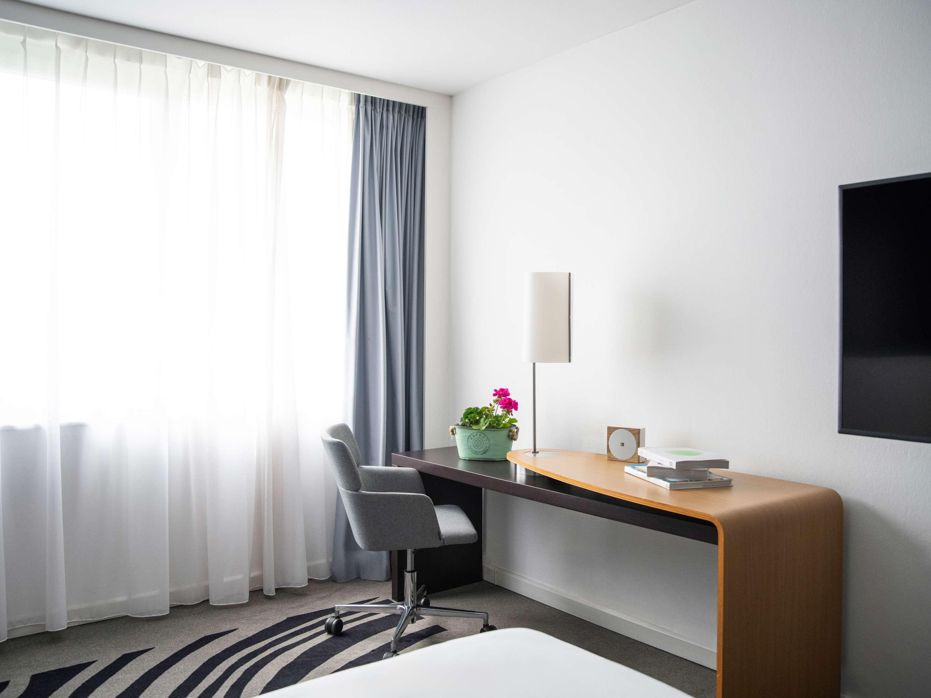 Double Classic Double Bed